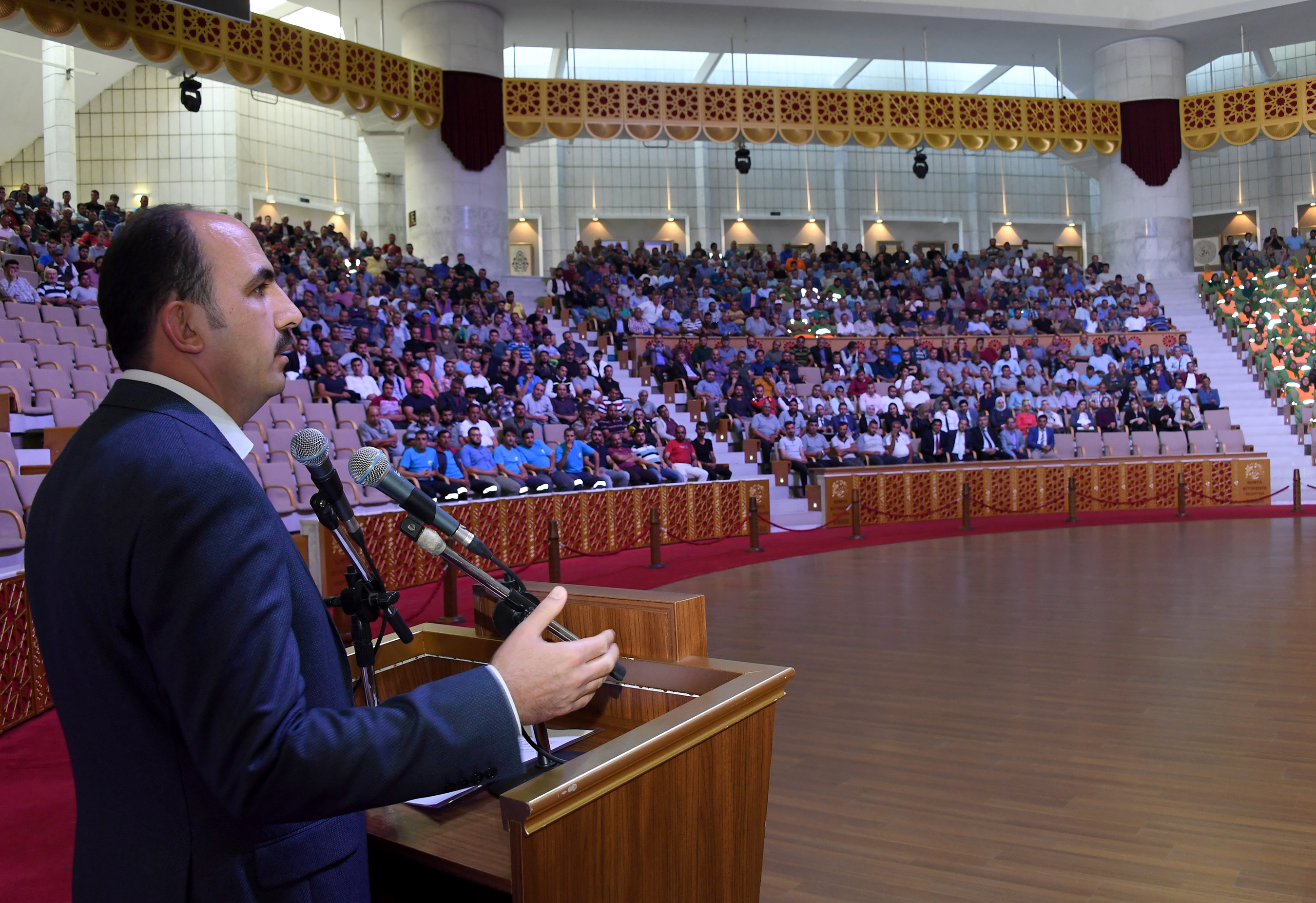 Büyükşehir'de Geçici İşçiler Tam Zamanlı Çalışacak