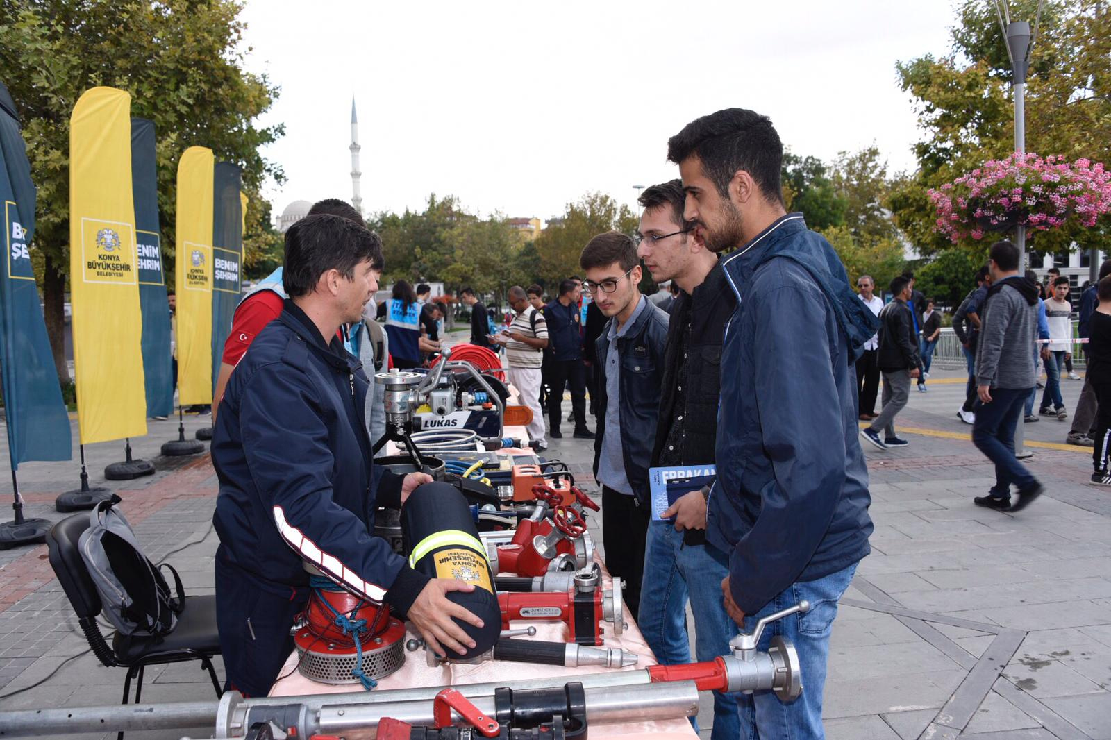 Konya'da İtfaiye Haftası Etkinlikleri Başladı
