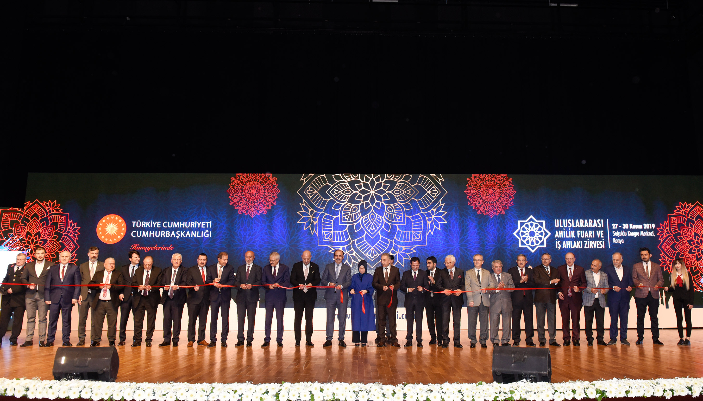 'Uluslararası Ahilik Fuarı ve İş Ahlakı Zirvesi' Başladı