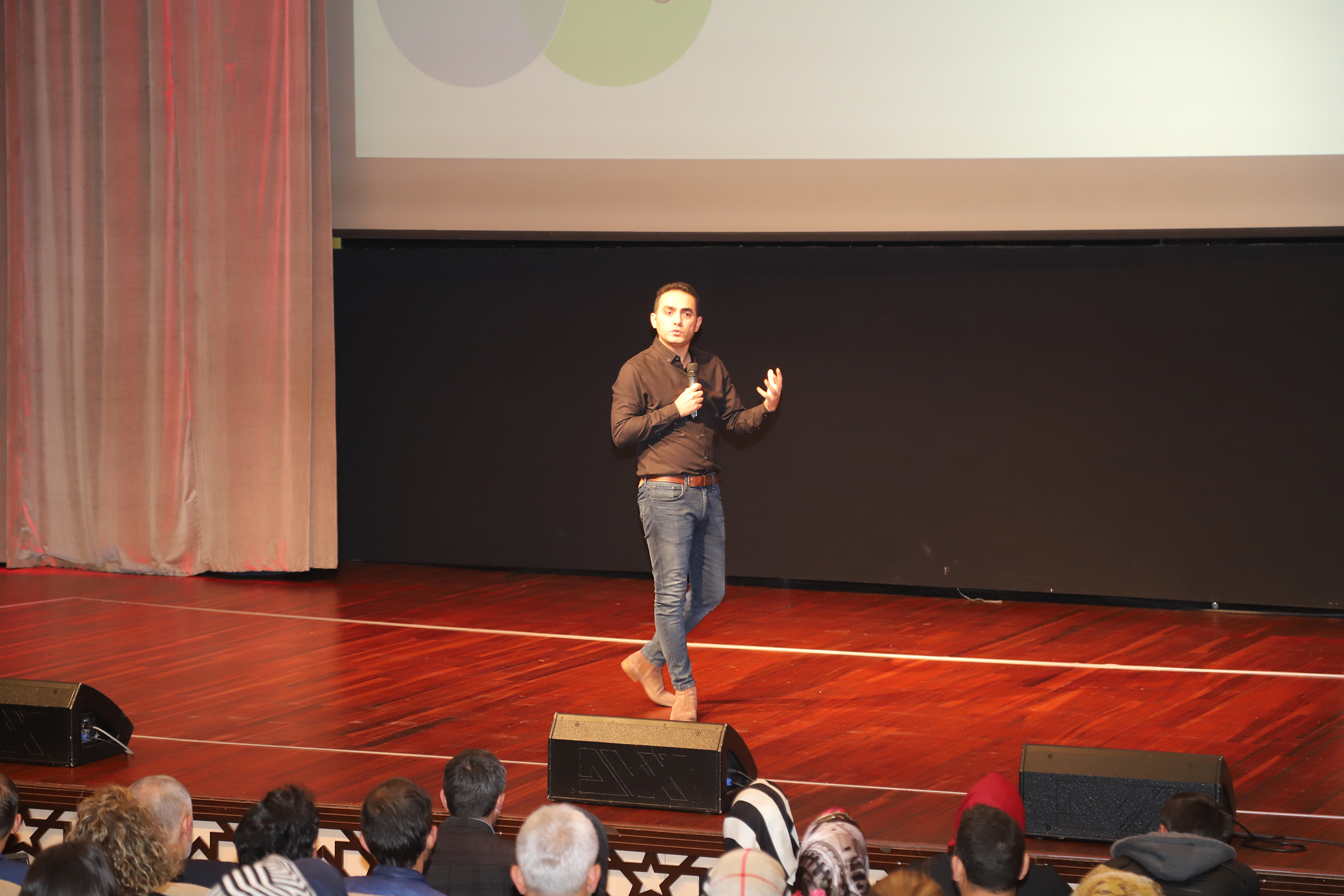 Bilgehanelerden Ebeveyn-Çocuk İlişkisi Konferansı