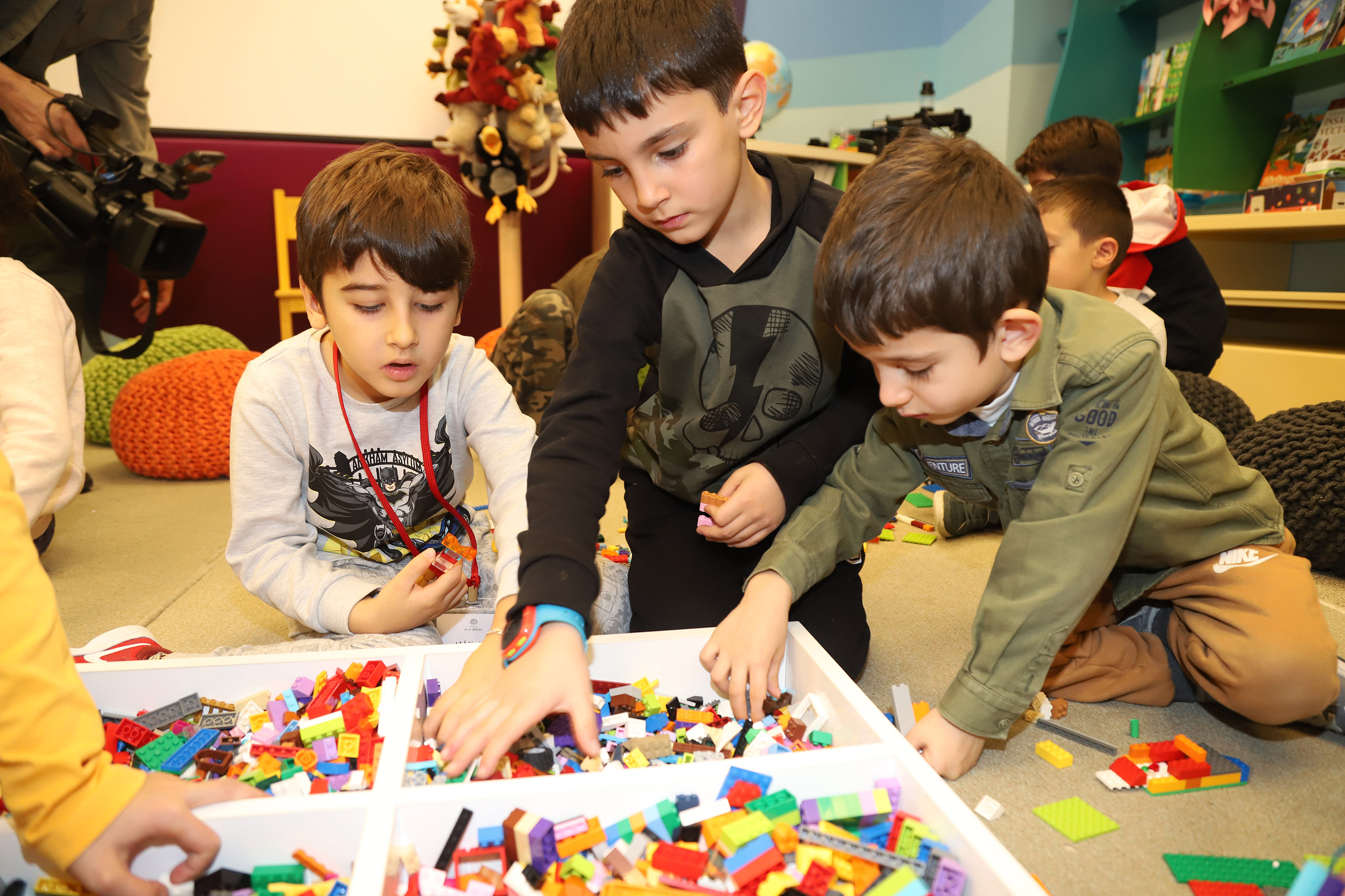 Öğrenciler Ara Tatili Bilimle Geçiriyor