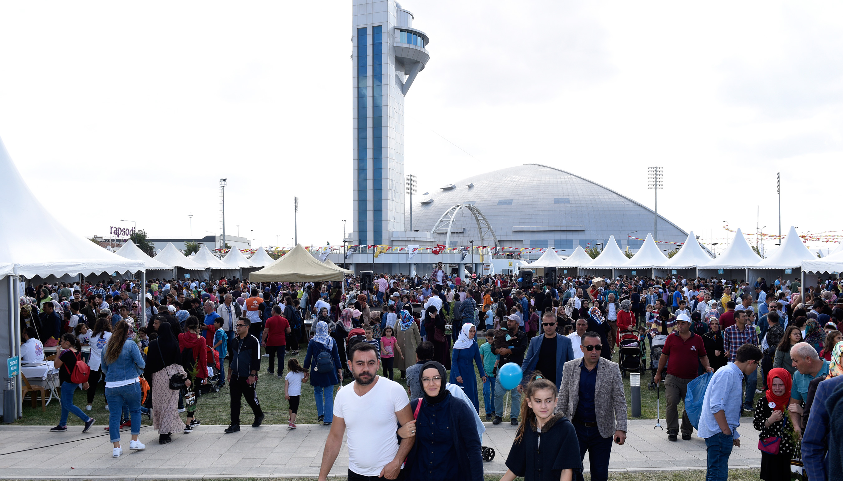 Türkiye'nin En Eğlenceli Bilim Festivalini 150 Bin Kişi Ziyaret Etti 