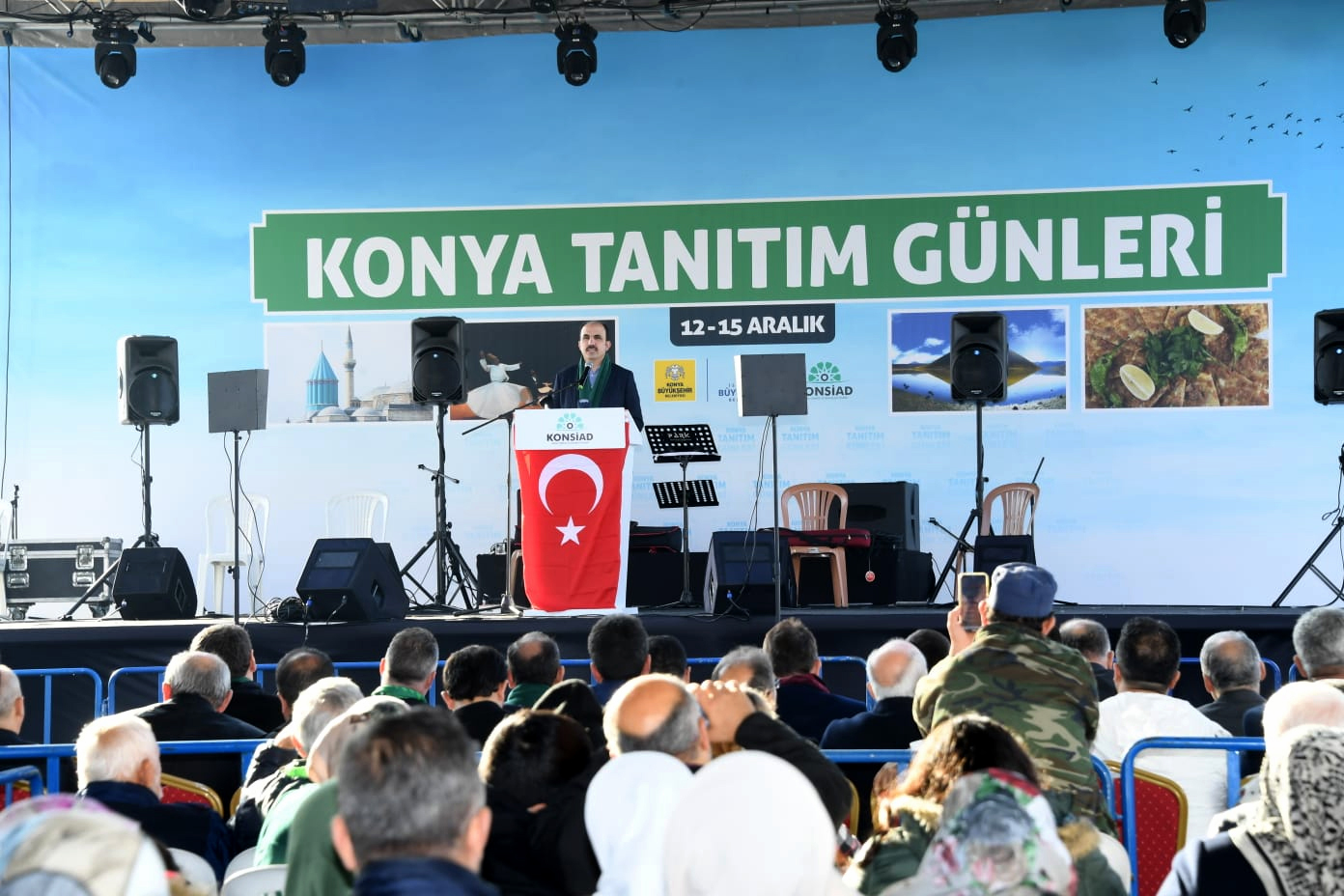 Bakan Kurum ve Başkan Altay İstanbul'daki Konyalılarla Buluştu
