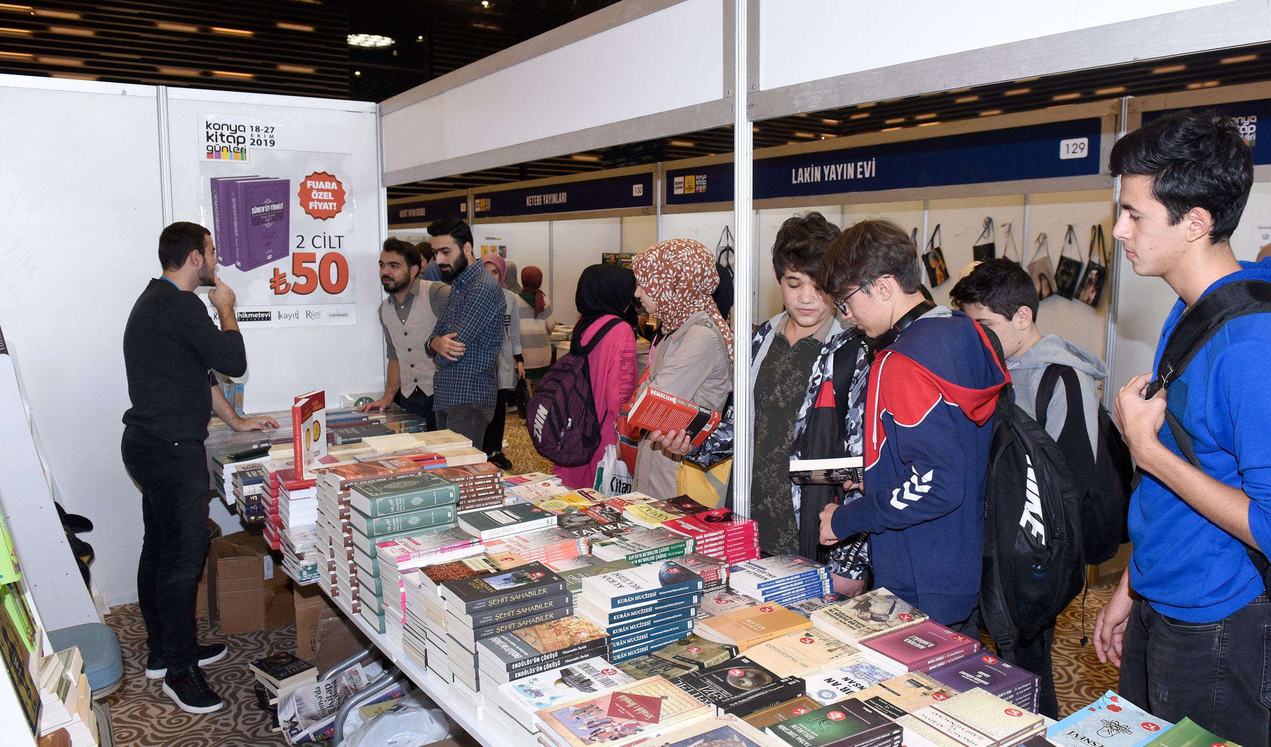 Kitapseverlerin Buluşma Noktası; Konya Kitap Günleri 
