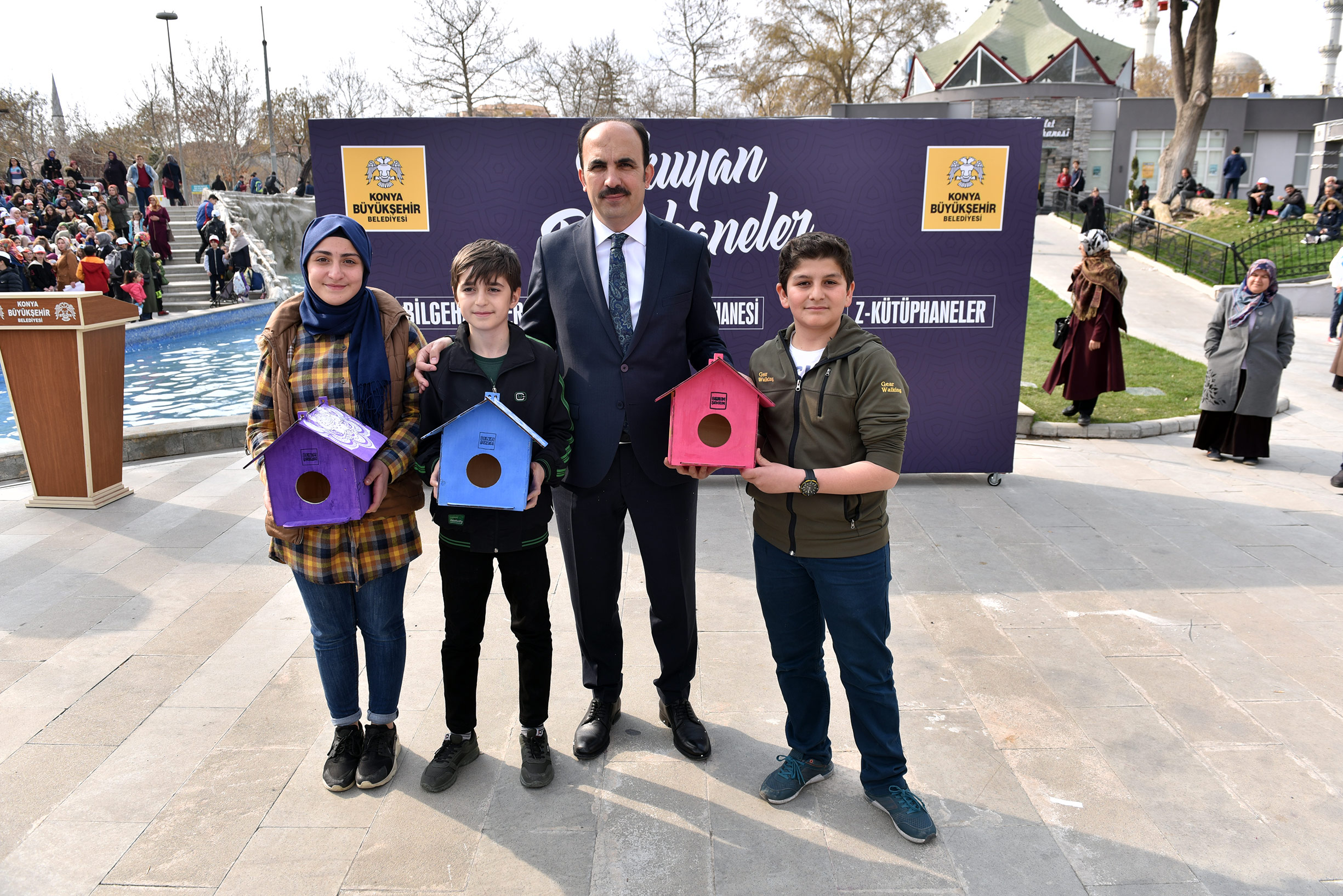 Başkan Altay Öğrencilerle Birlikte Kitap Okudu