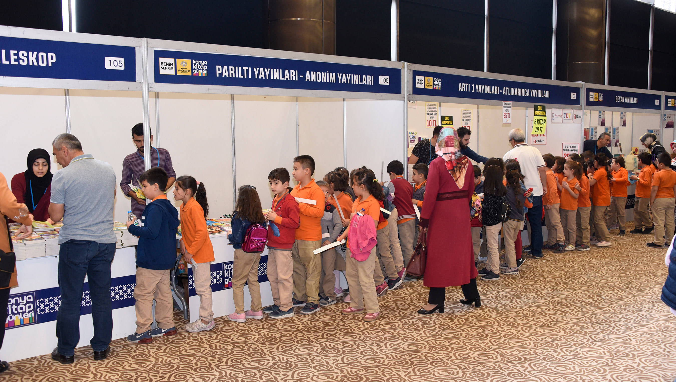 Konya Kitap Günleri'nde Ziyaretçi Sayısı 200 Bini Geçti