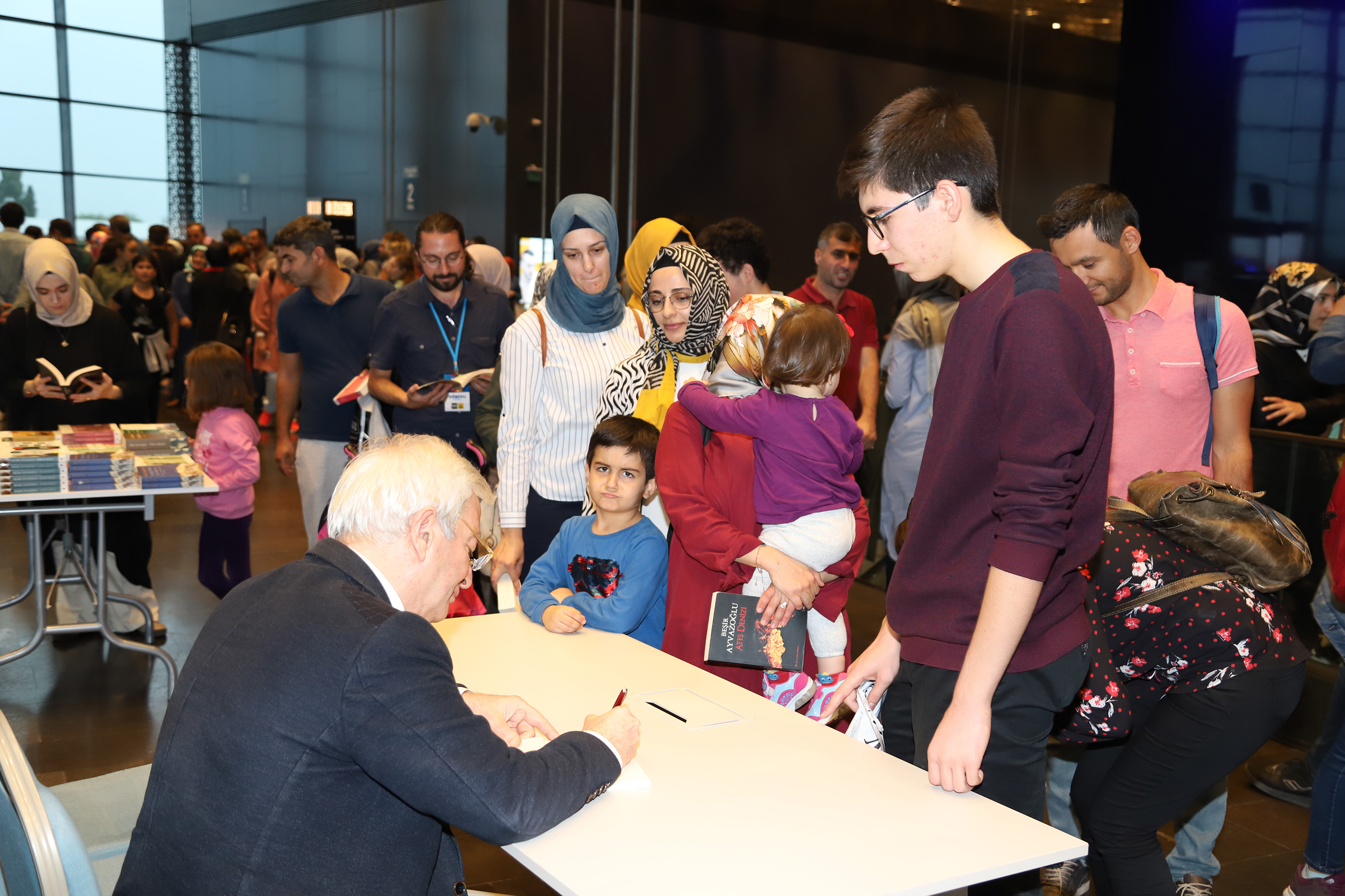 Konya Kitap Günleri Yoğun İlgi Görüyor
