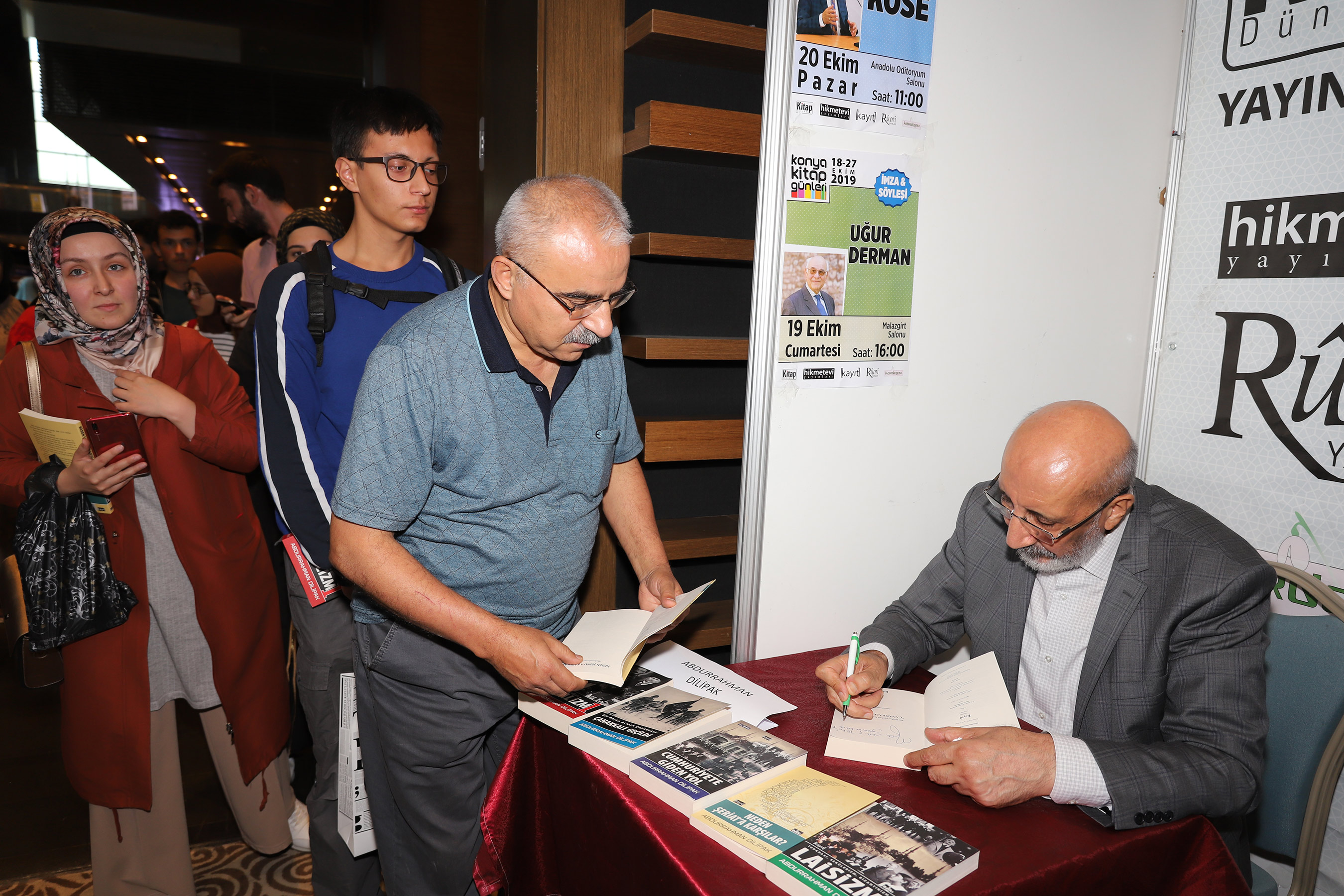 Konya Kitap Günleri Yoğun İlgi Görüyor