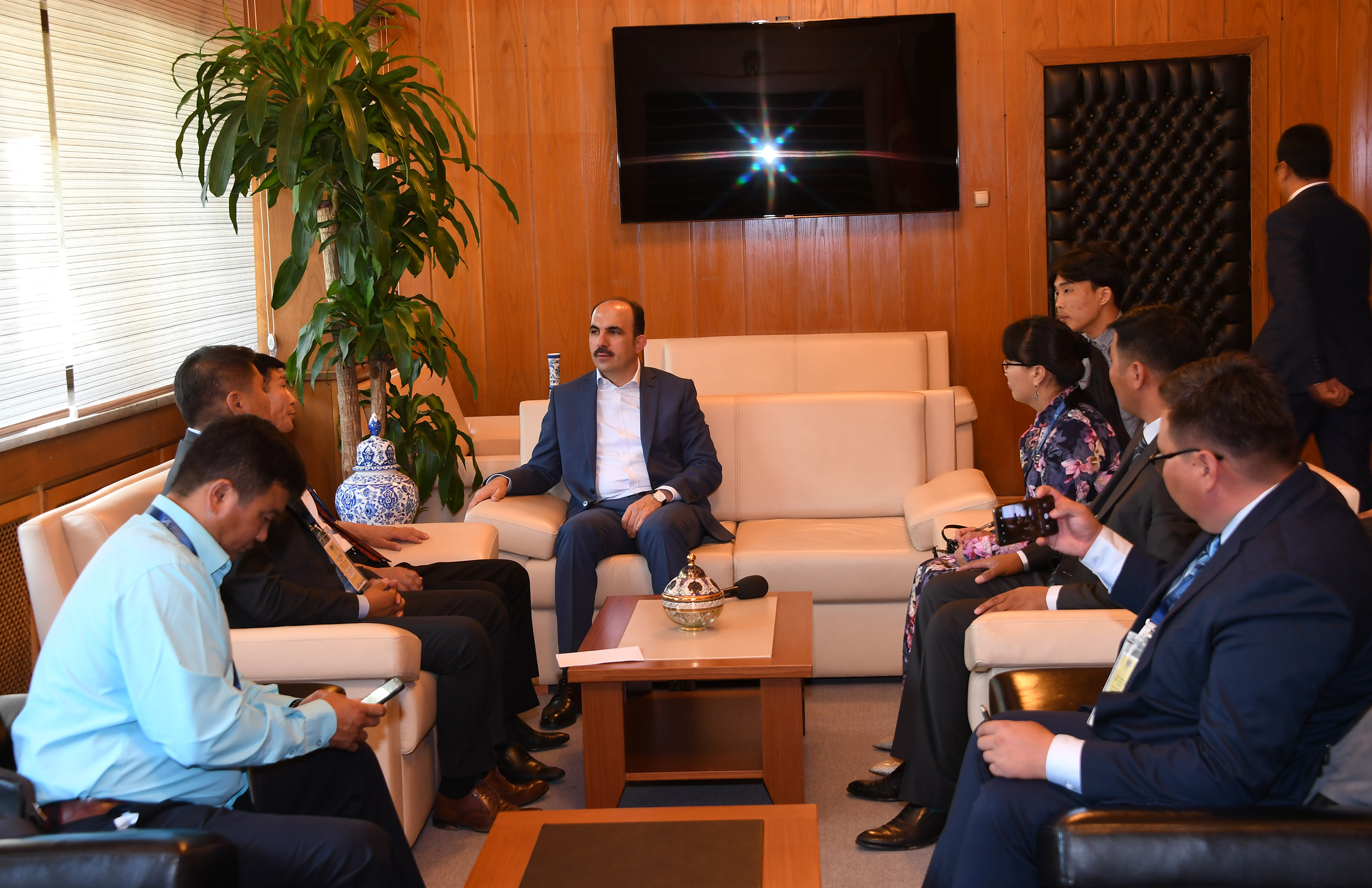 Moğolistanlı Heyetten Başkan Altay'a Ziyaret