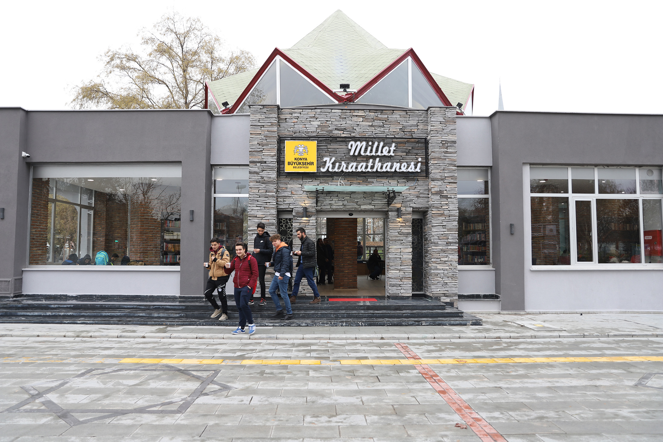 Millet Kıraathanesi Her Yaştan Konyalıyı Buluşturuyor