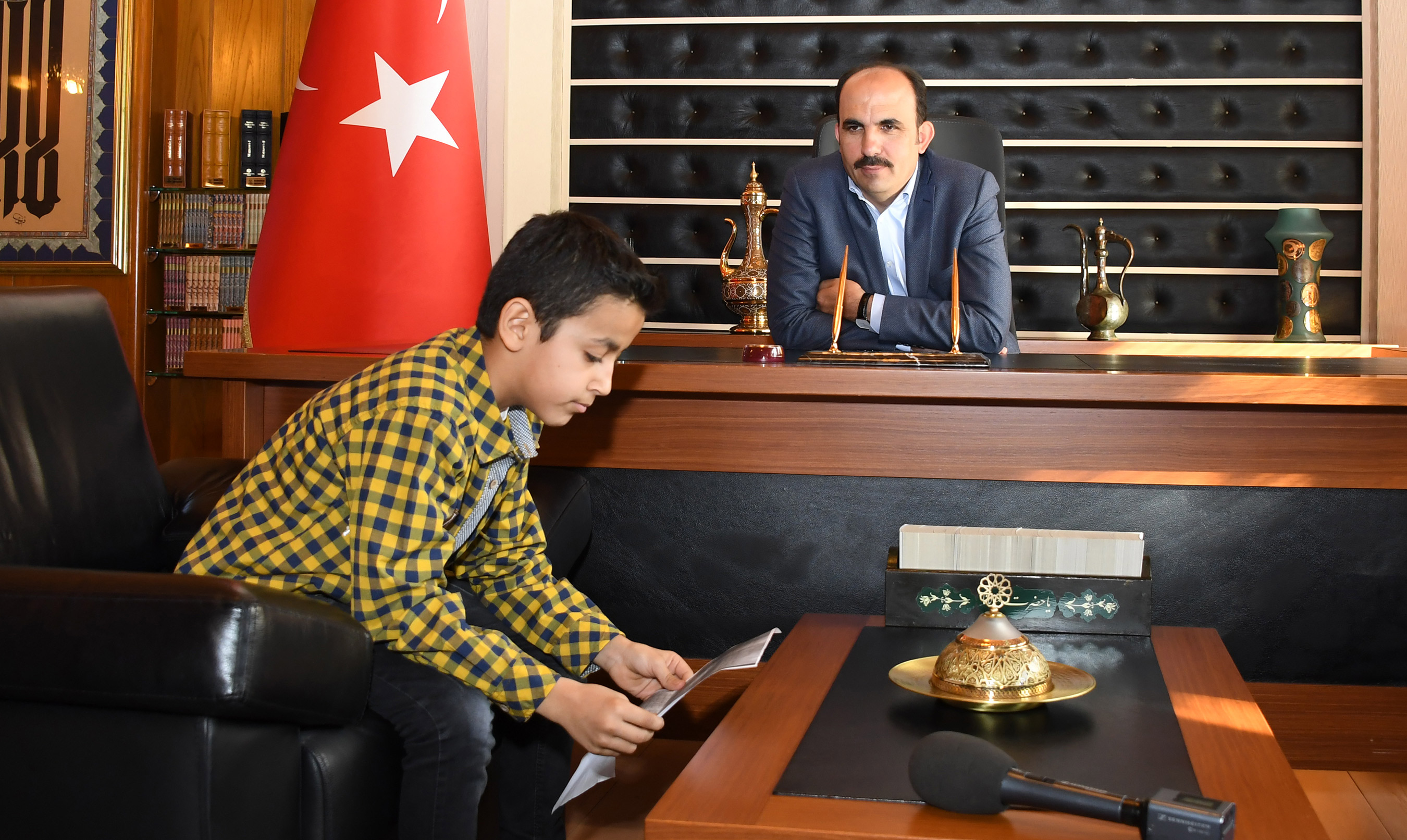 Başkan Altay Askerlerimize Mektup Yazan Öğrencilerle Buluştu