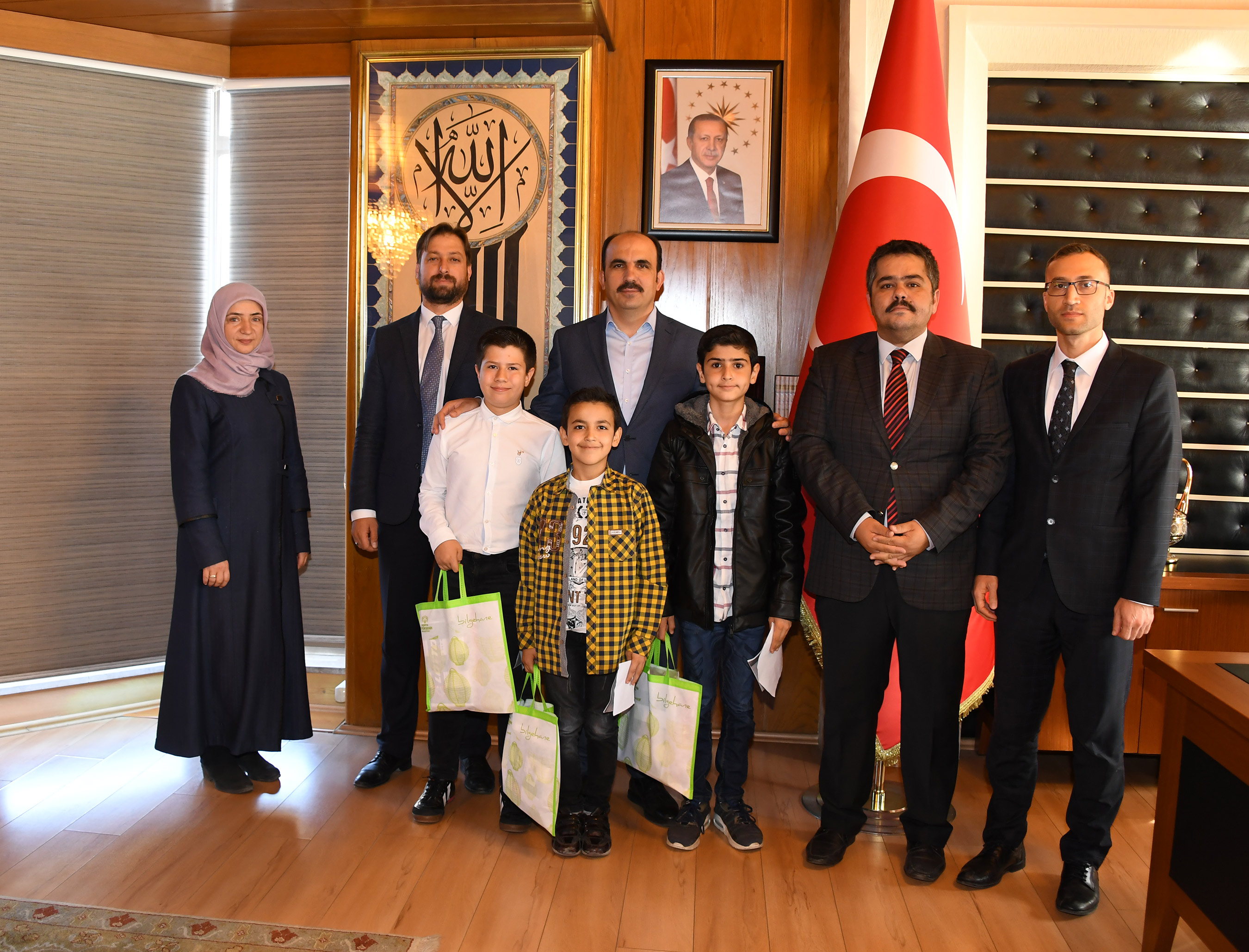 Başkan Altay Askerlerimize Mektup Yazan Öğrencilerle Buluştu