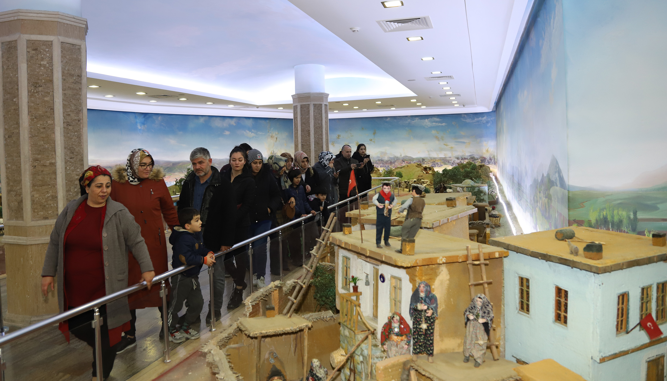 Konya Panorama ve Şehitler Abidesi Mevlana Dostlarıyla Dolup Taşıyor 