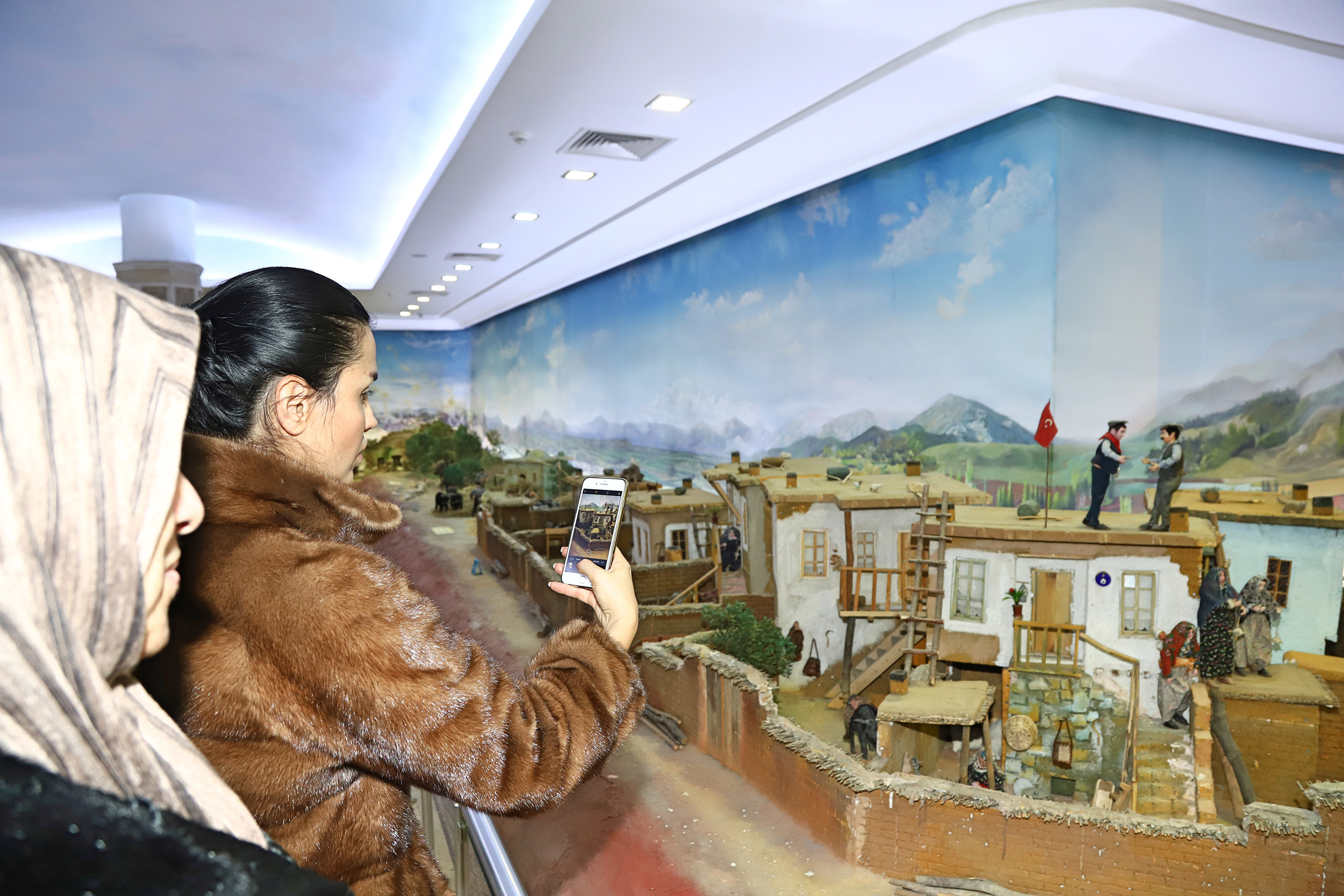 Konya Panorama ve Şehitler Abidesi Mevlana Dostlarıyla Dolup Taşıyor 