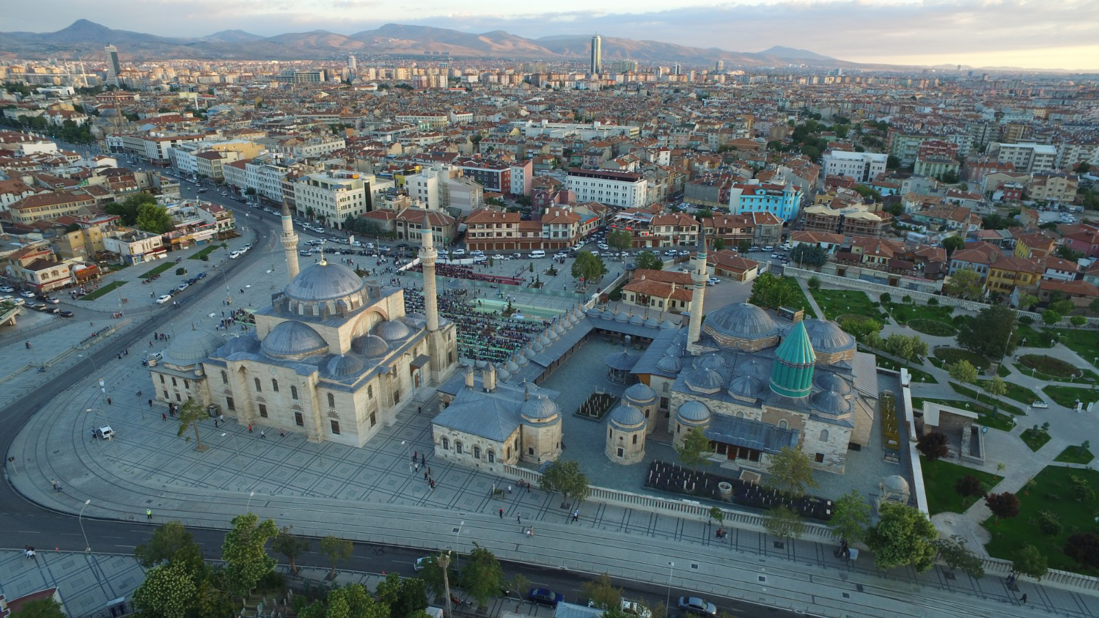 Başkan Altay Üniversite Tercihi Yapacak Öğrencileri Konya'ya Davet Etti