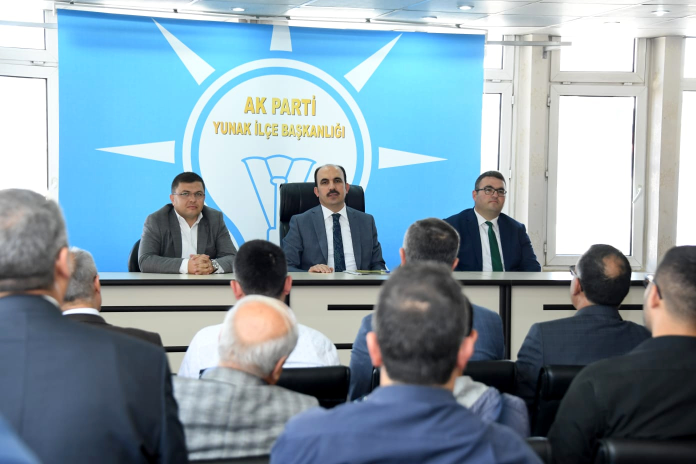 Başkan Altay Çeltik ve Yunak'ta Vatandaşlarla Buluştu