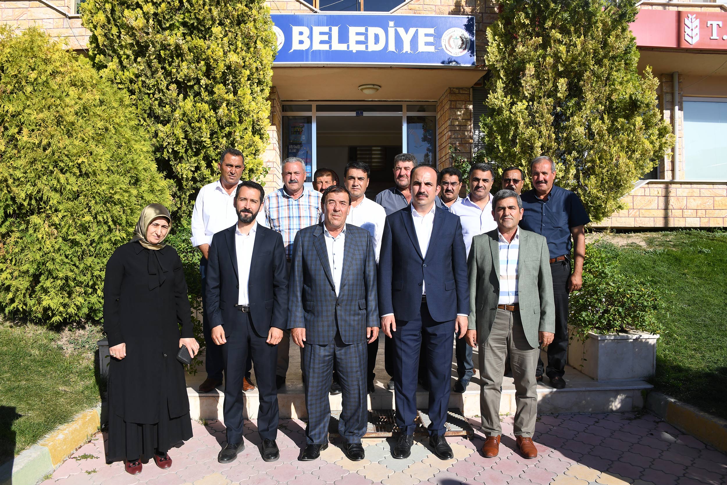 Başkan Altay Cihanbeyli ve Altınekin'i Ziyaret Etti