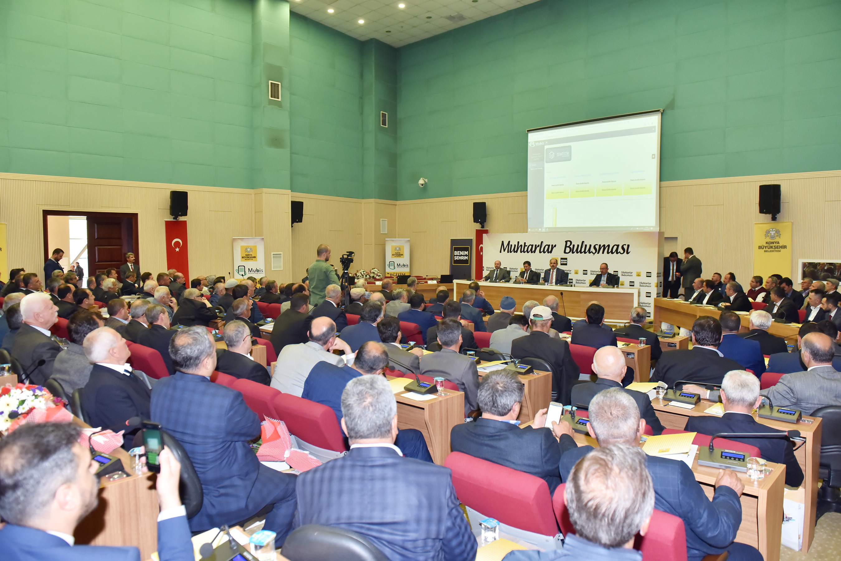 Başkan Altay, Konya Merkezdeki Muhtarlarla Buluştu