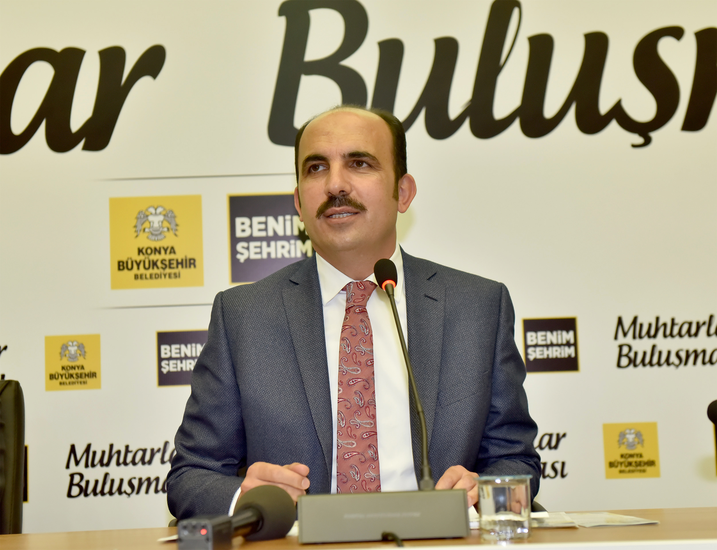 Başkan Altay, Konya Merkezdeki Muhtarlarla Buluştu
