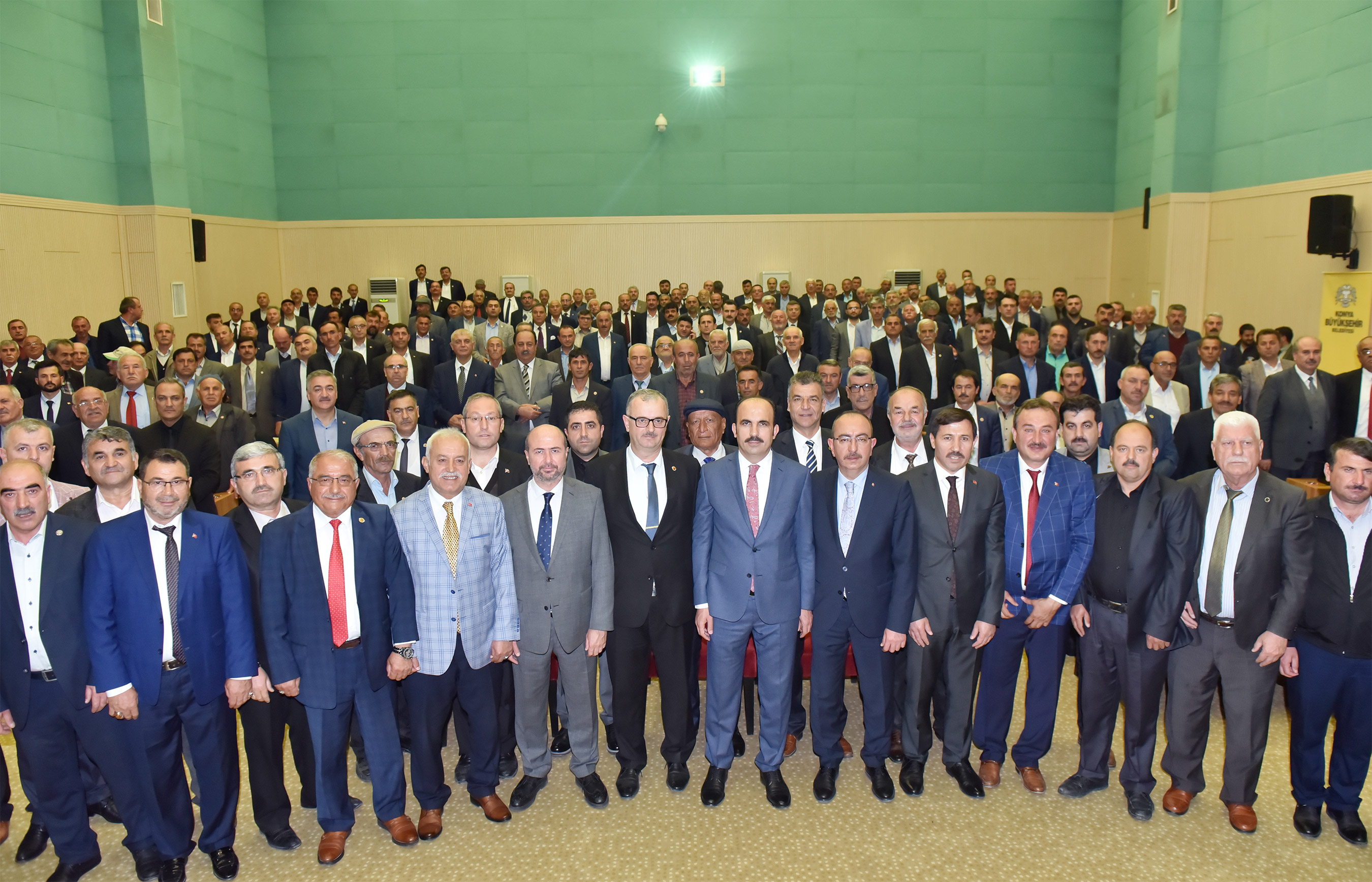 Başkan Altay, Konya Merkezdeki Muhtarlarla Buluştu