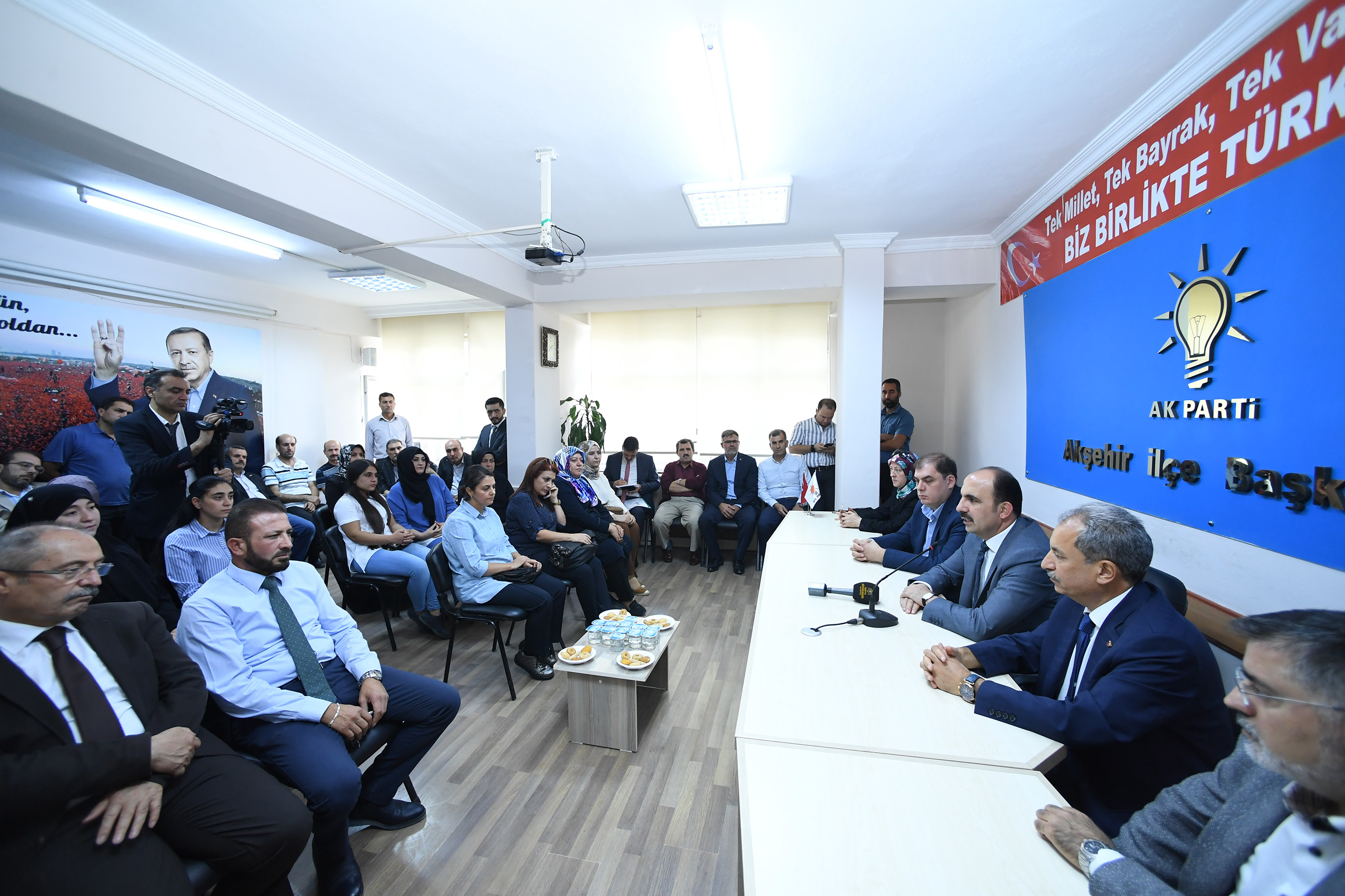 Başkan Altay'dan Tuzlukçu ve Akşehir'e Ziyaret