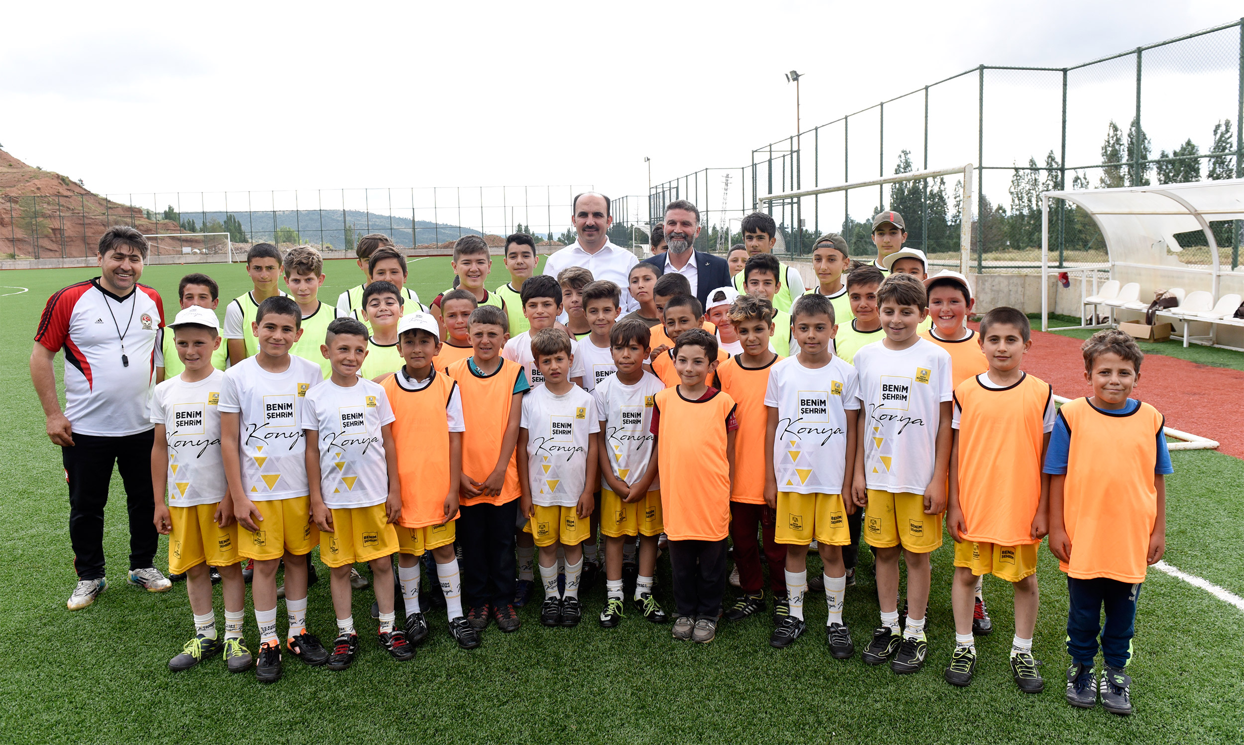 Başkan Altay Yaz Spor Okulu Öğrencileriyle Buluştu