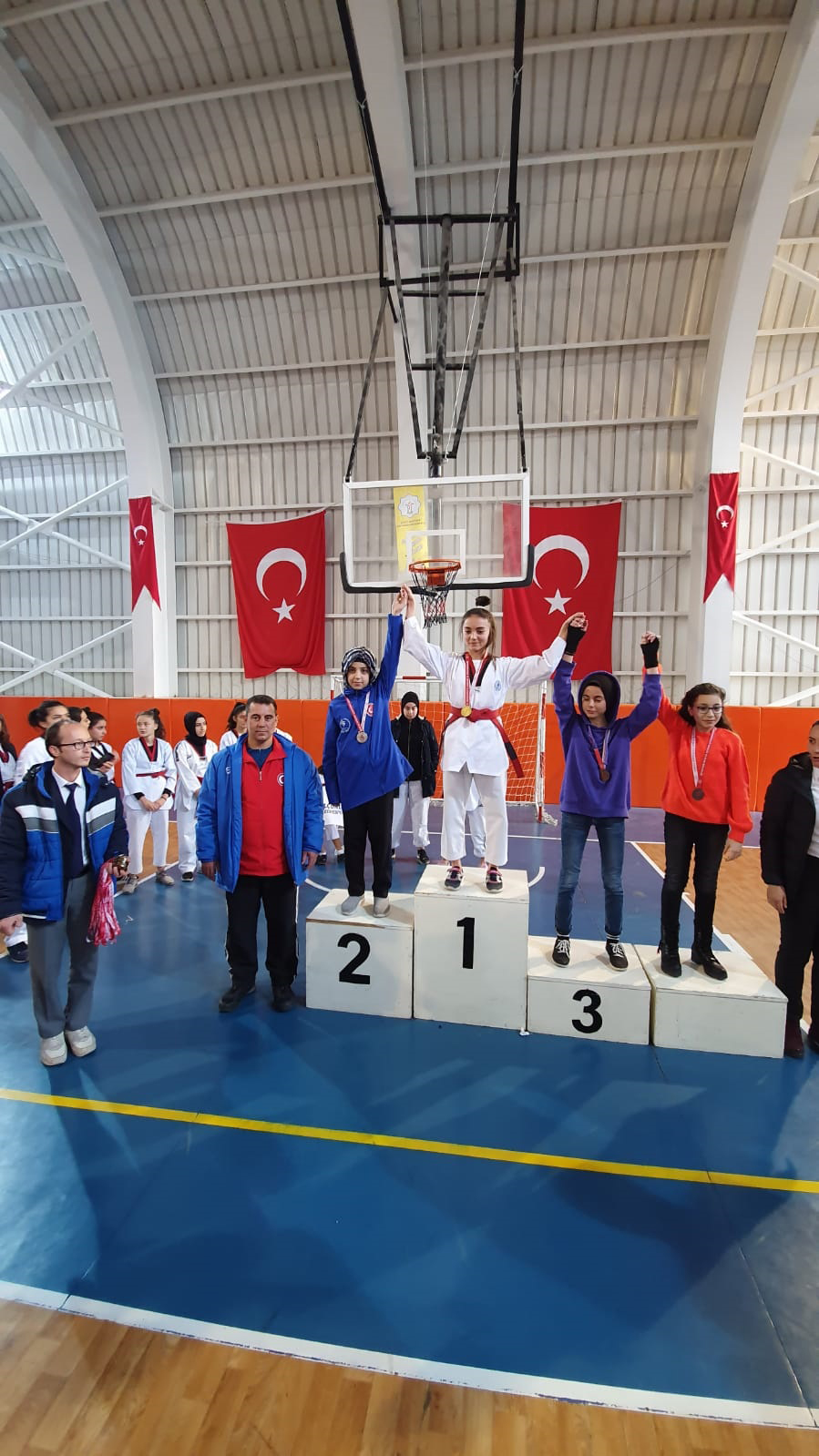 Büyükşehir Belediyespordan 3 Farklı Branşta Başarı 