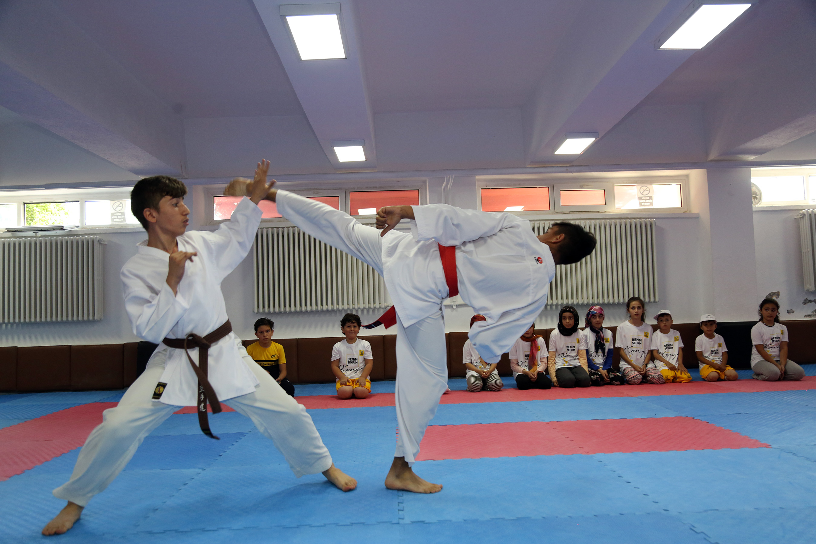 28 İlçede Yaz Spor Okulları Eğitimlere Başladı