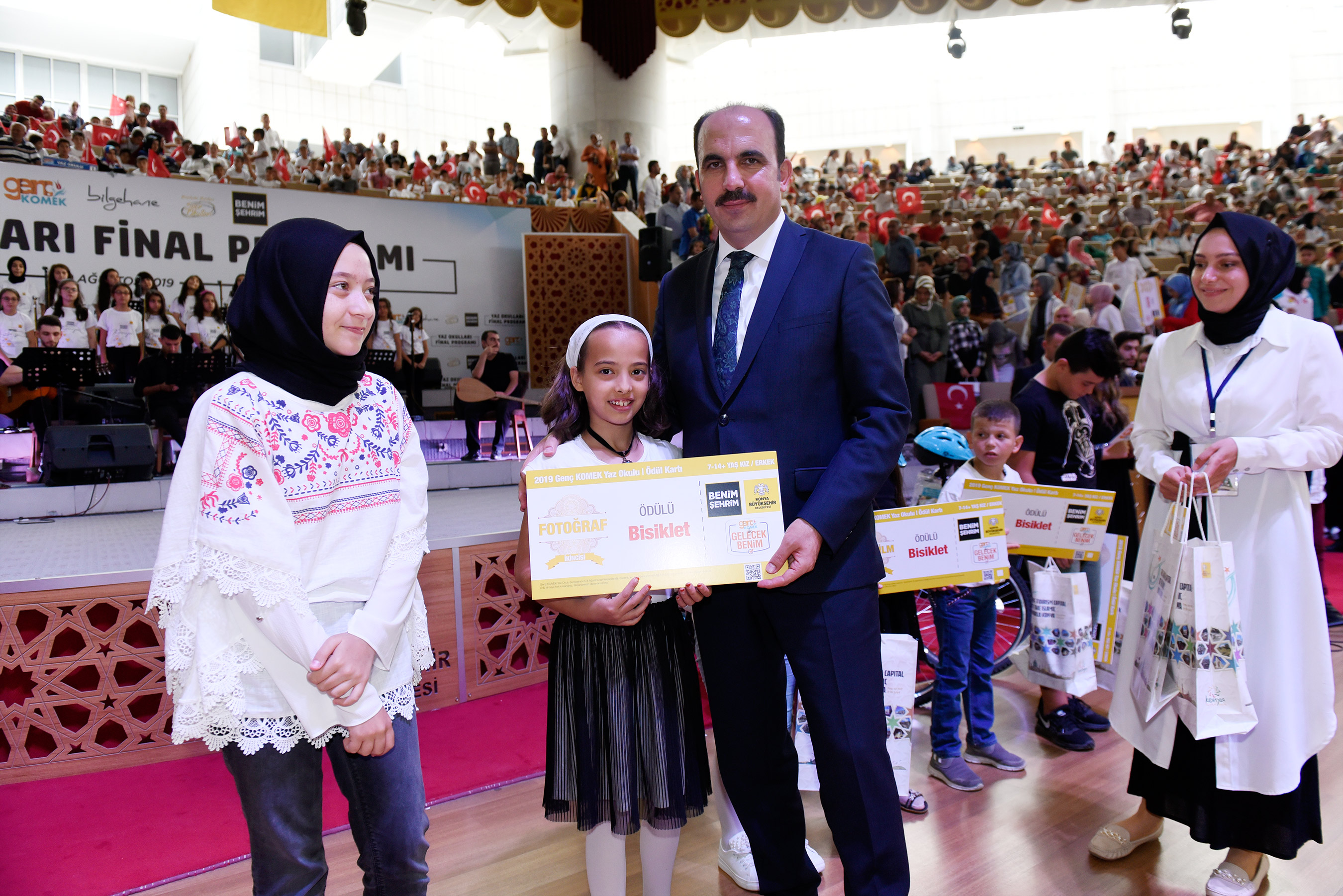 Büyükşehir Yaz Okullarından Coşkulu Final 