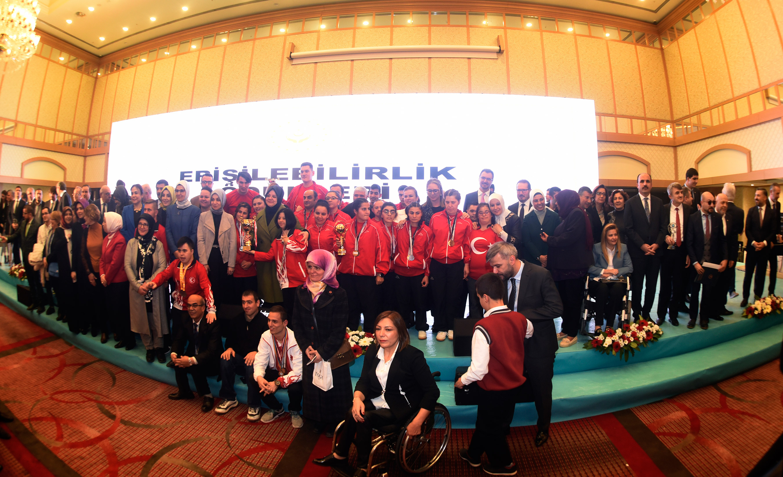 Büyükşehir'e Engelsiz Mekanlar Projesi İle 'Erişilebilirlik' Ödülü 