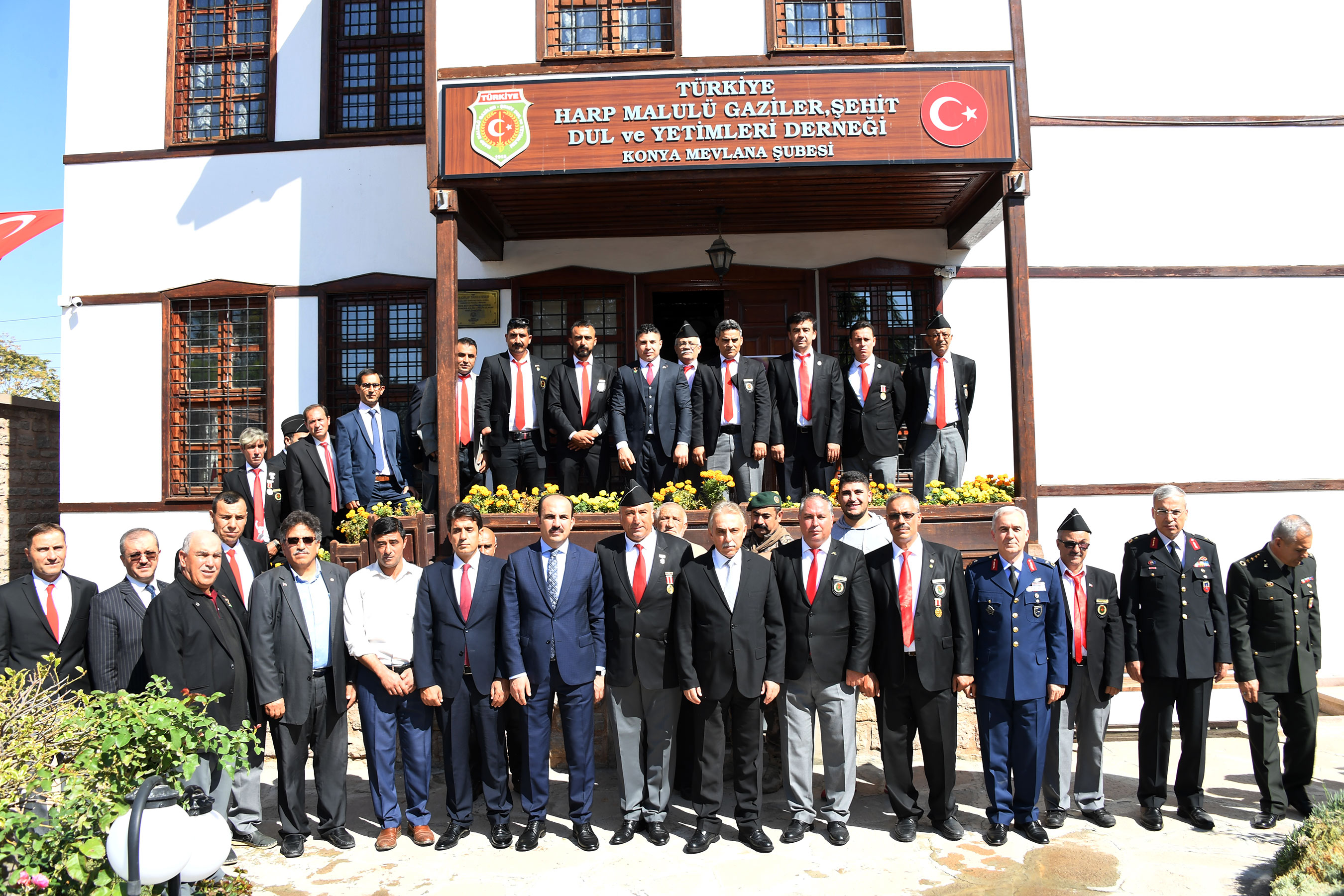 Başkan Altay: Şehitlerimizin ve Gazilerimizin Emanetini Aynı Ruhla Koruyoruz