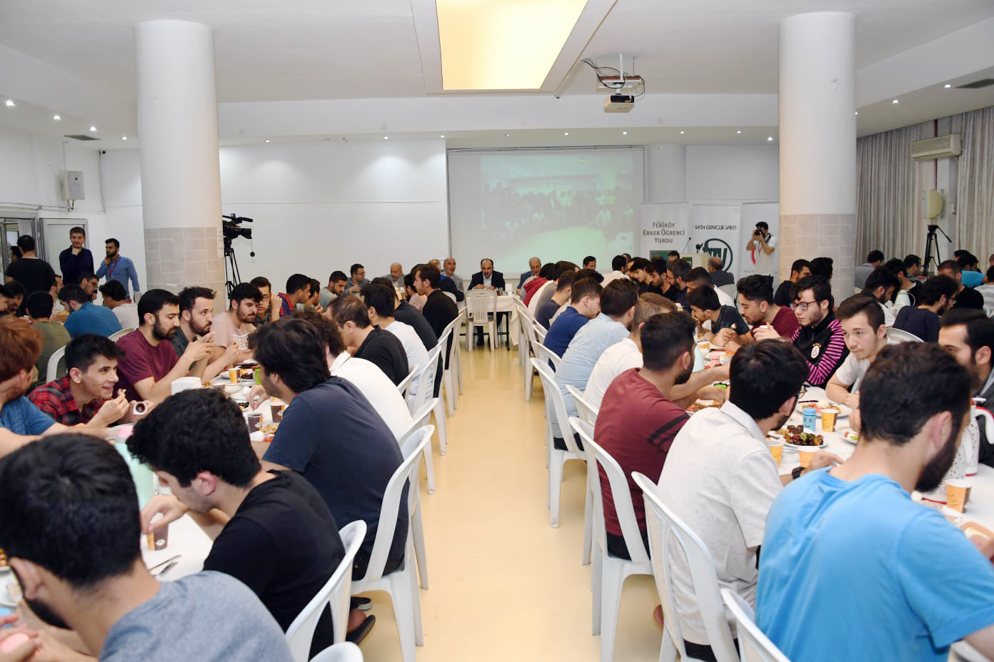 İstanbul'da Yaşayan Konyalılar İftarda Buluştu
