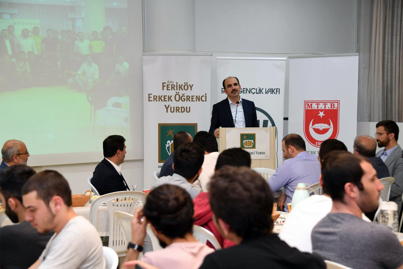 İstanbul'da Yaşayan Konyalılar İftarda Buluştu