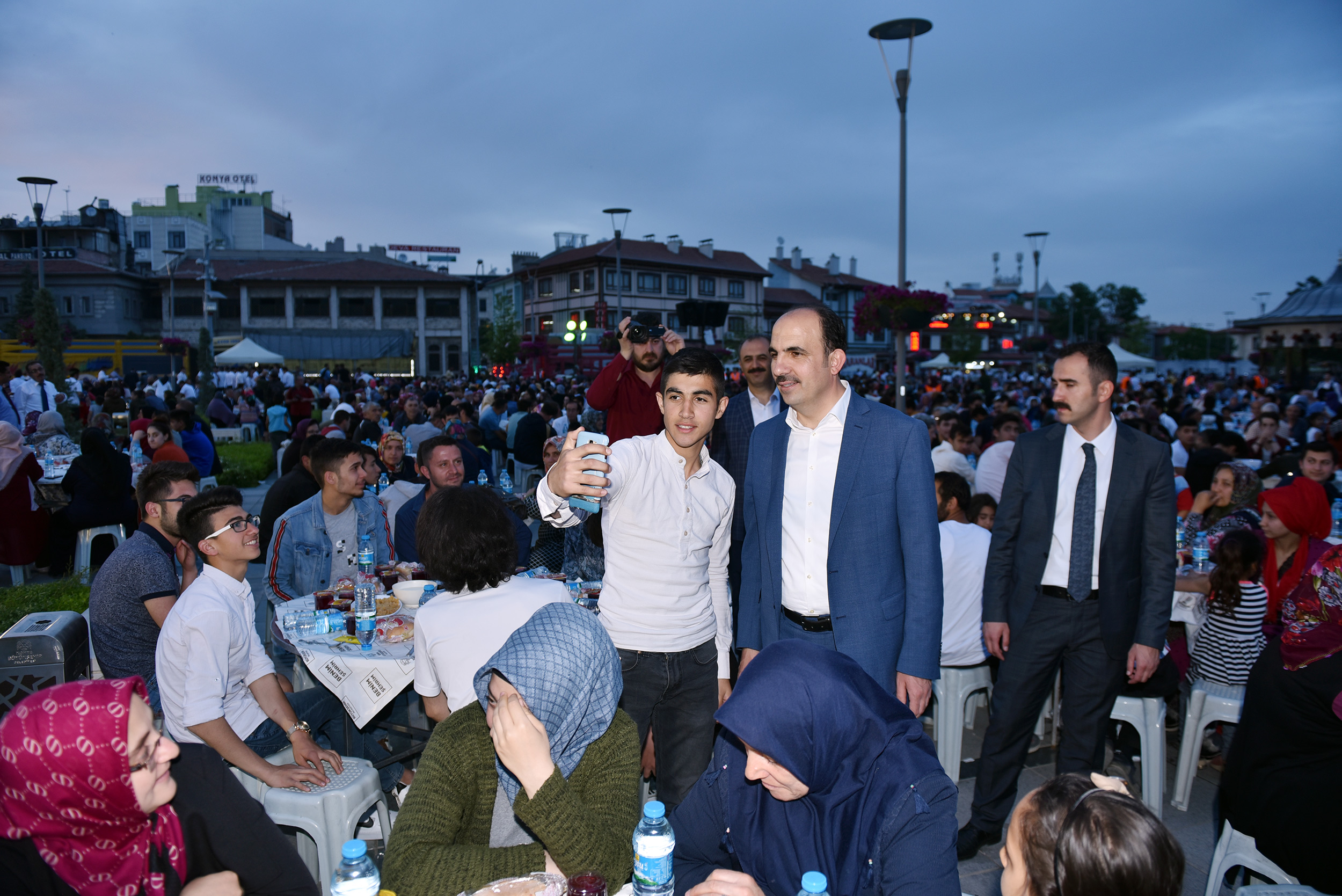 Ümmetin Yetimleri Kardeşlik İftarında Buluştu