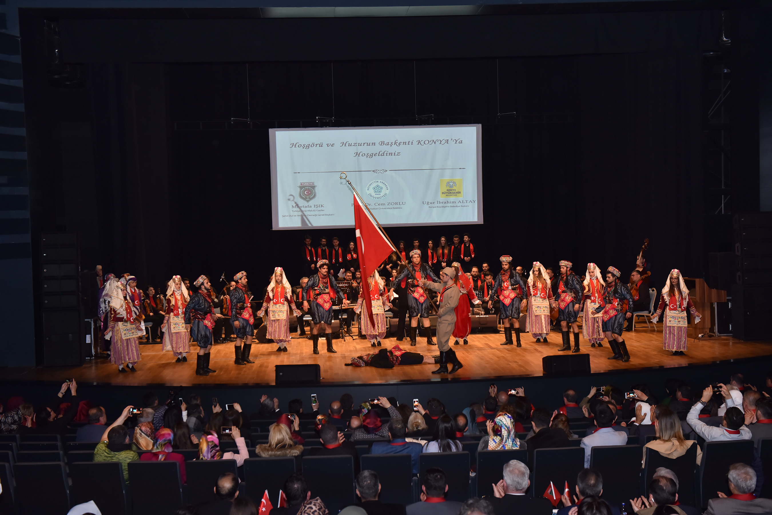 Kadınlar Günü'nde En Anlamlı Program