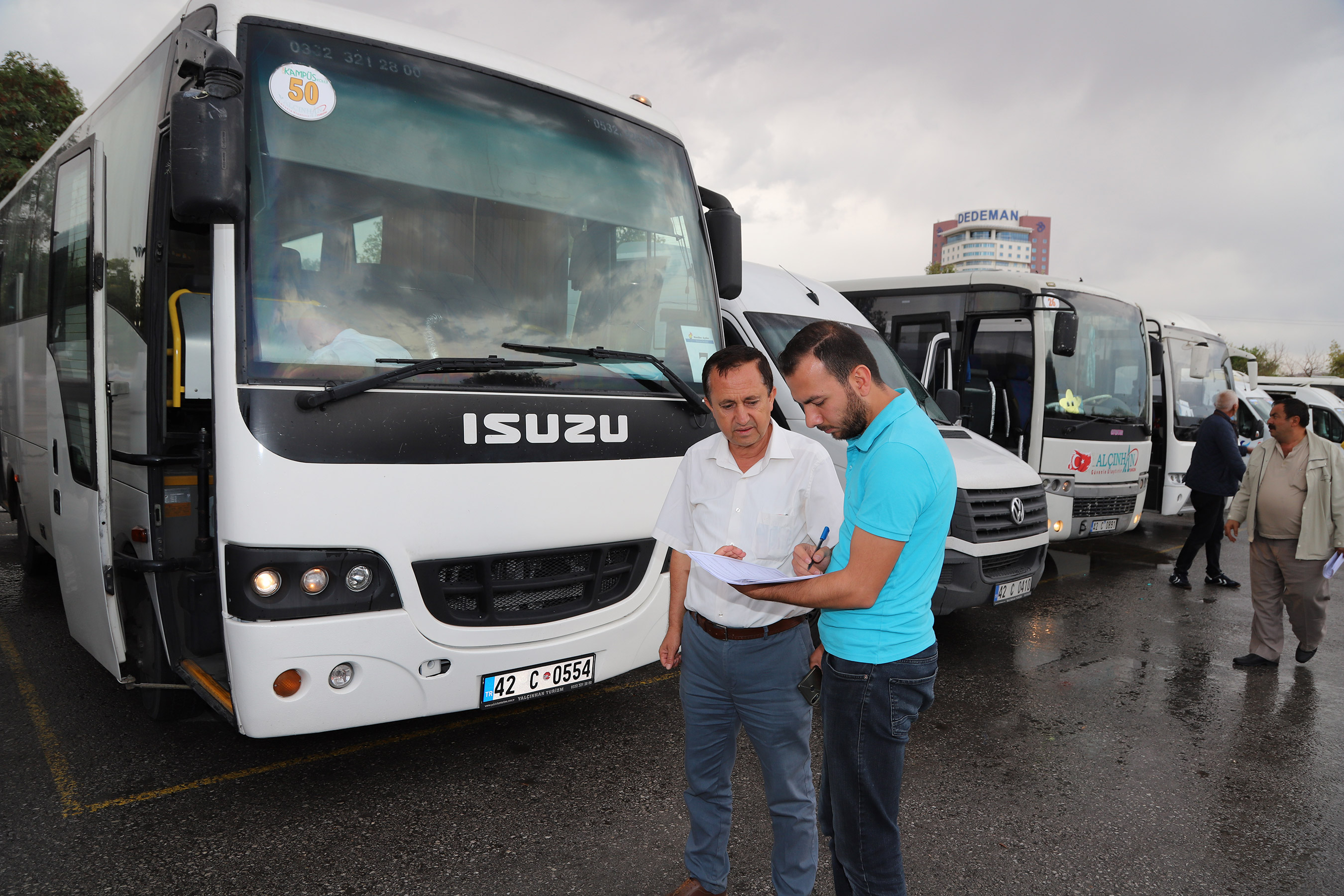 Büyükşehir'den Okul Servis Araçlarına Sıkı Denetim