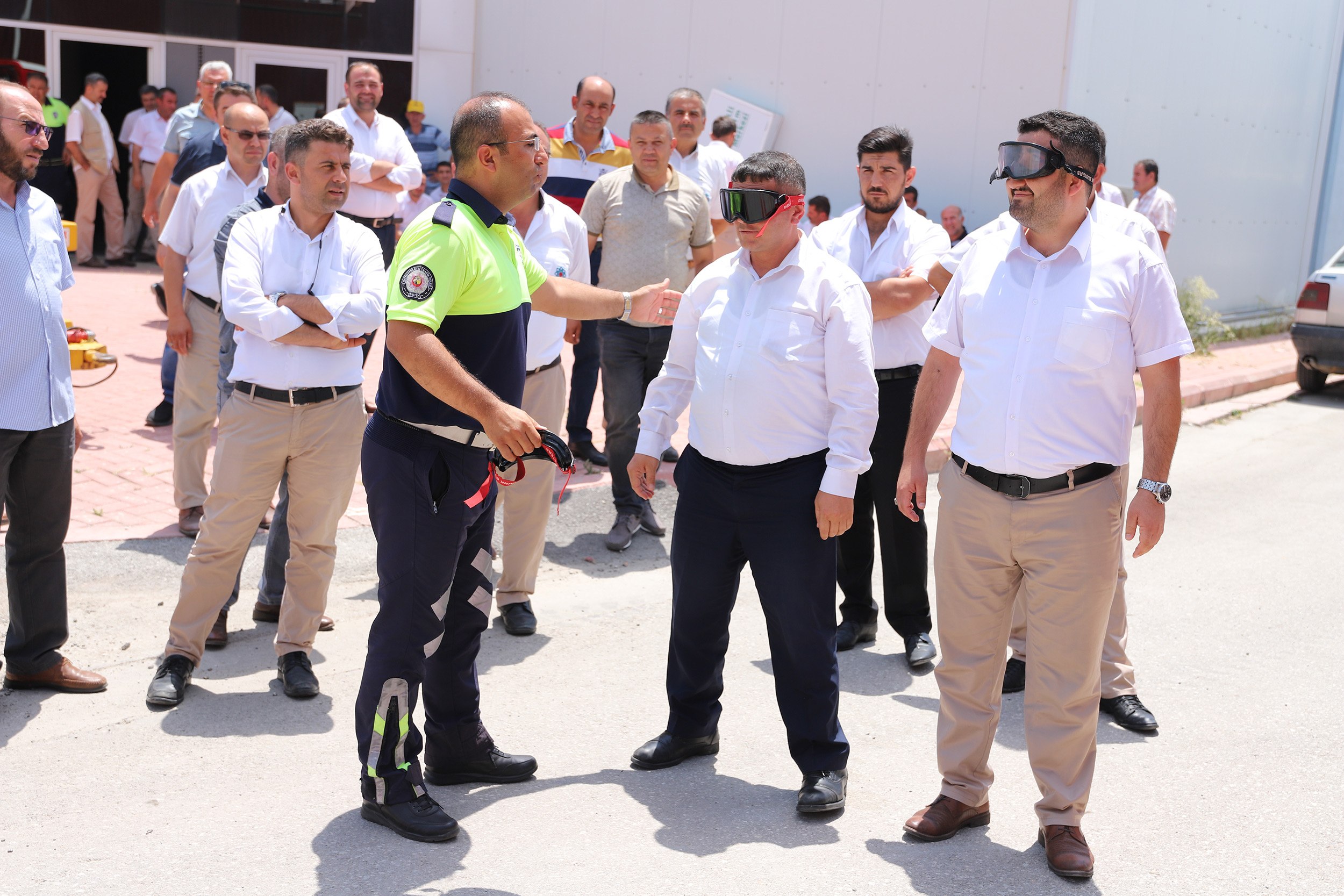 Şoför ve Vatmanlara Yaya Önceliği Eğitimi