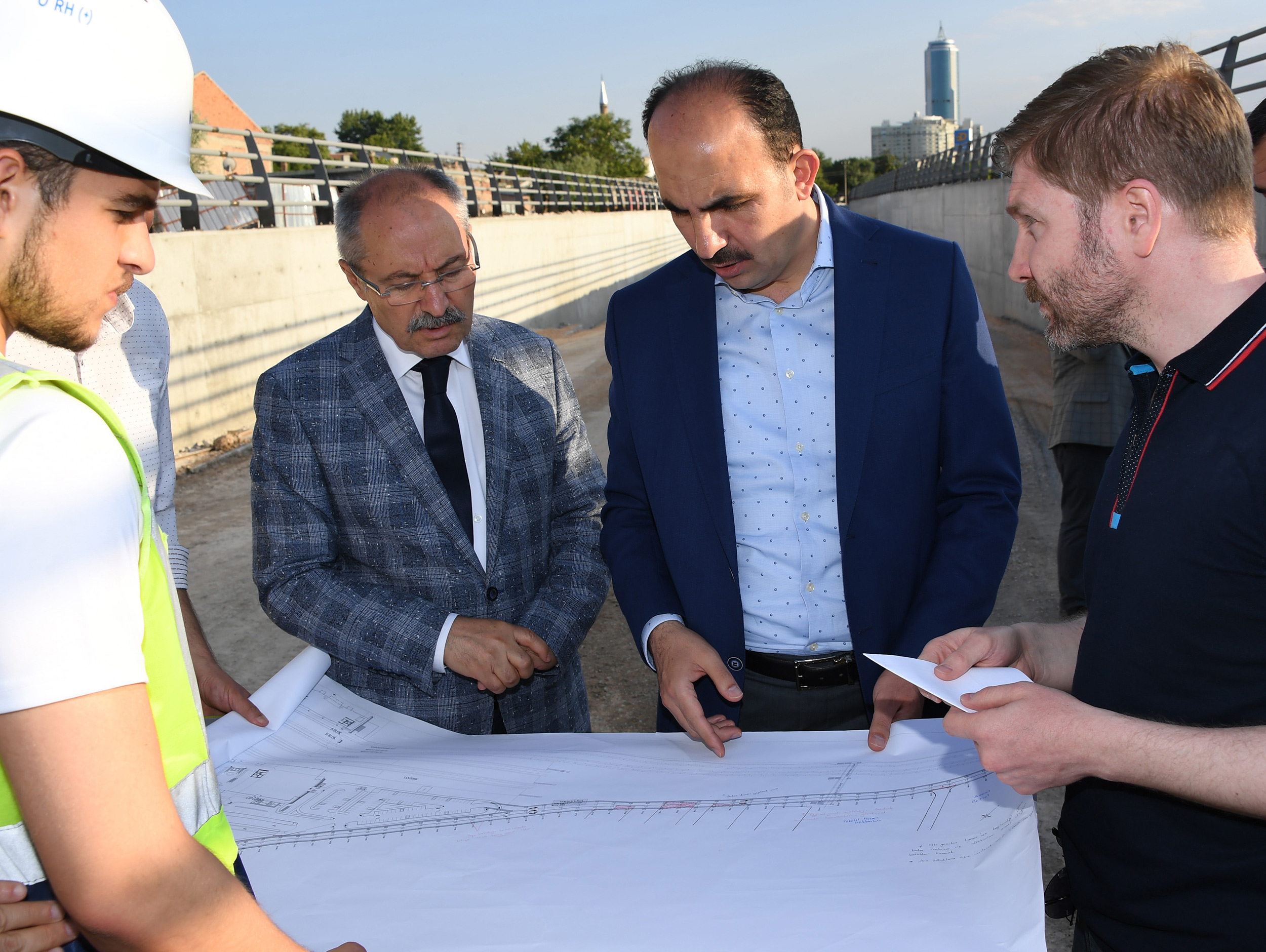 Başkan Altay Yeni YHT Garı Alt Geçidi İnşaatını İnceledi 