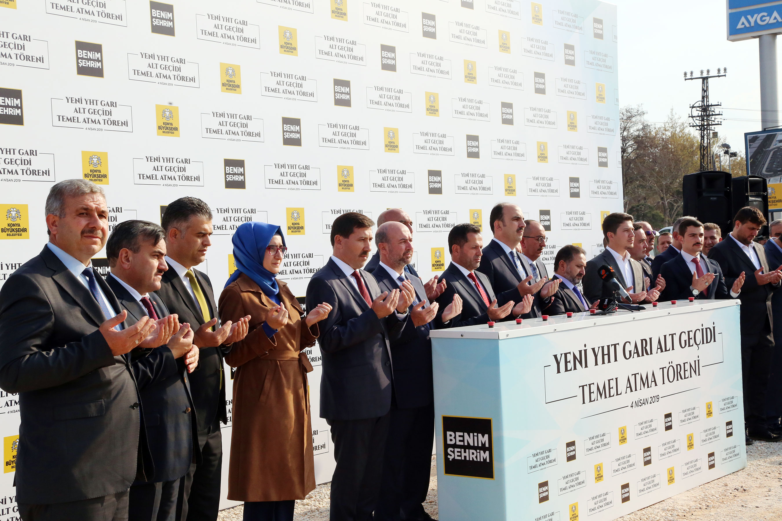 Başkan Altay Mazbatayı Aldığı Gün Alt Geçit Temeli Attı