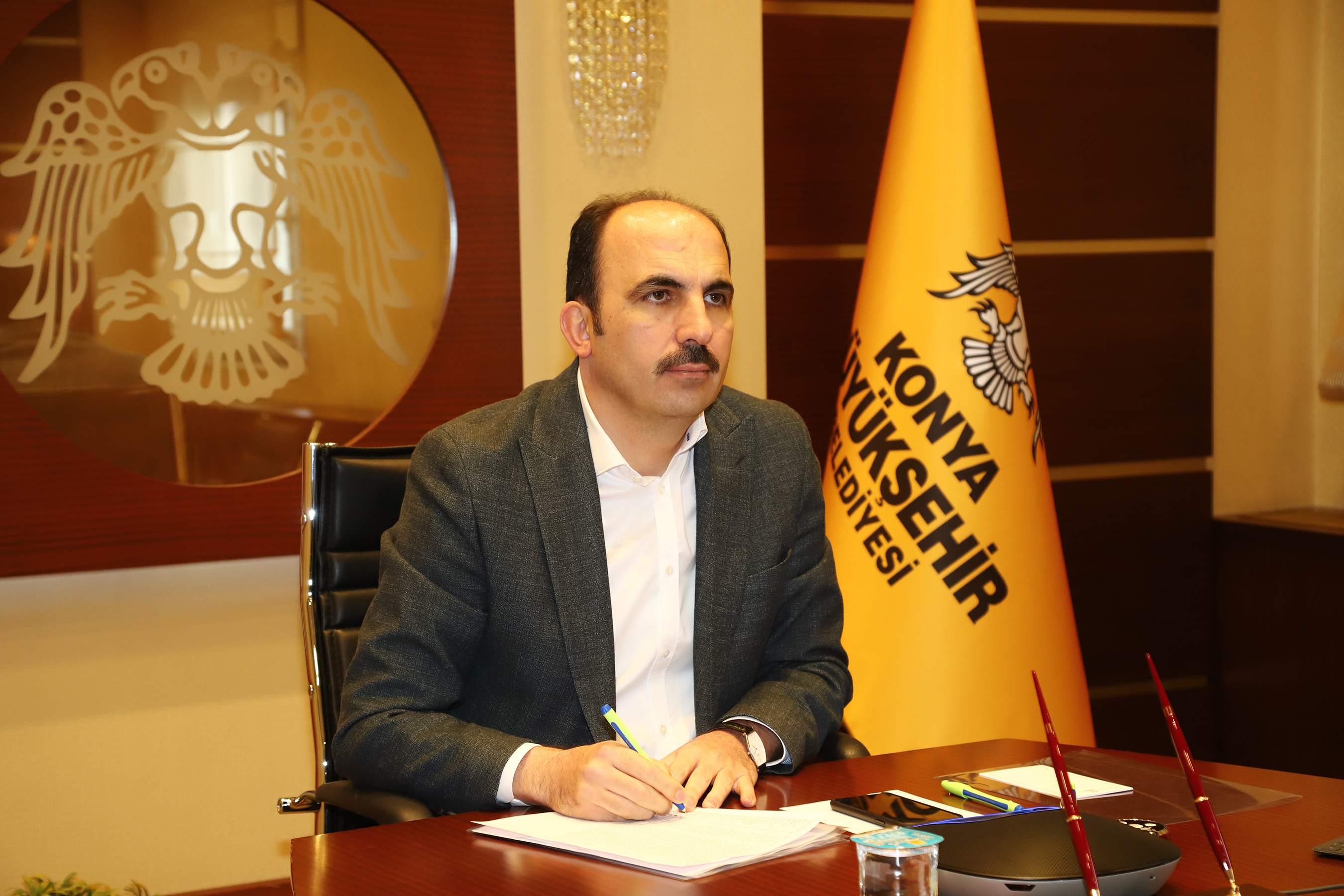 Başkan Altay İlçe Belediye Başkanlarıyla Telekonferansla Görüştü
