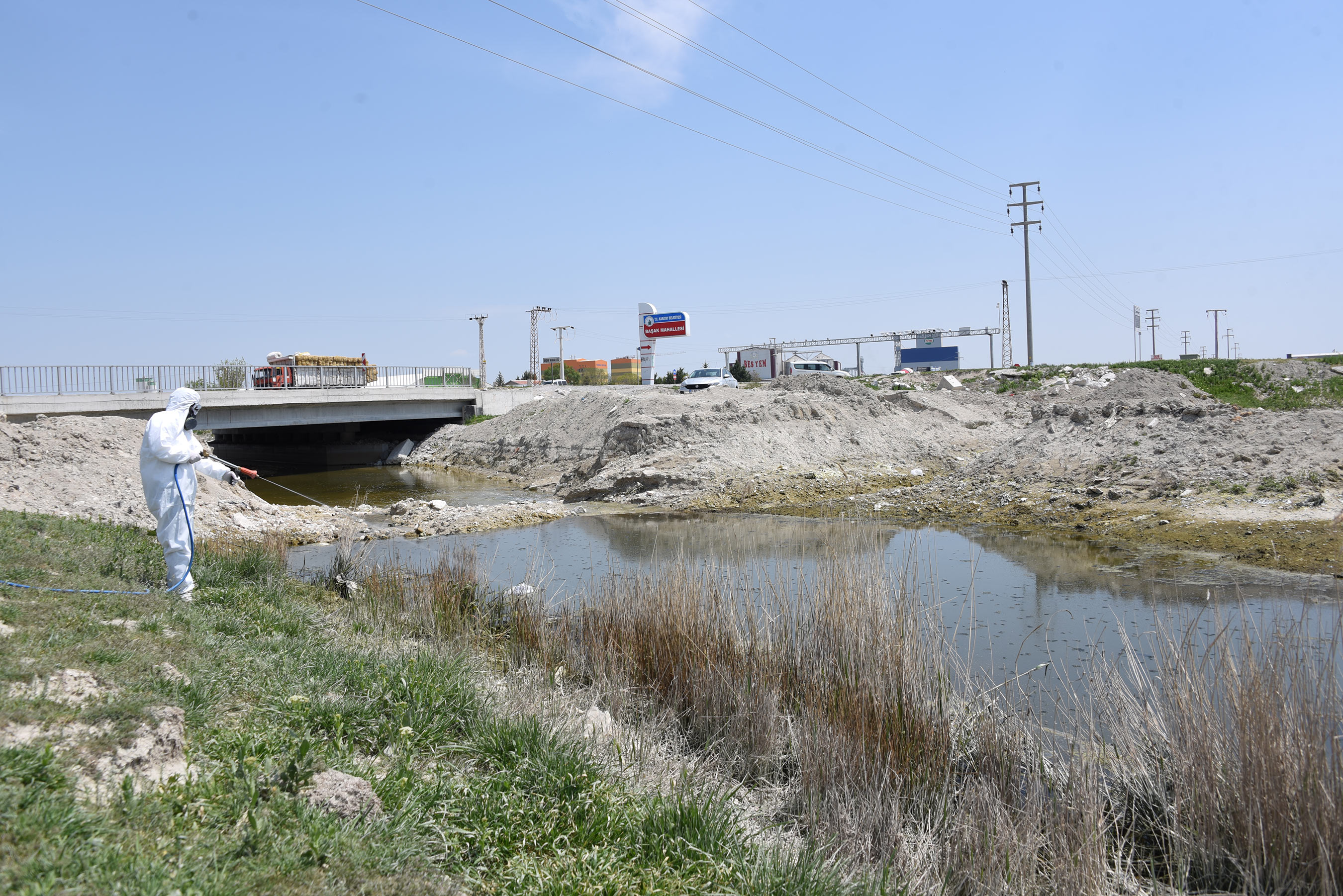 Büyükşehir 31 İlçede Haşereyle Mücadele Çalışması Yapıyor