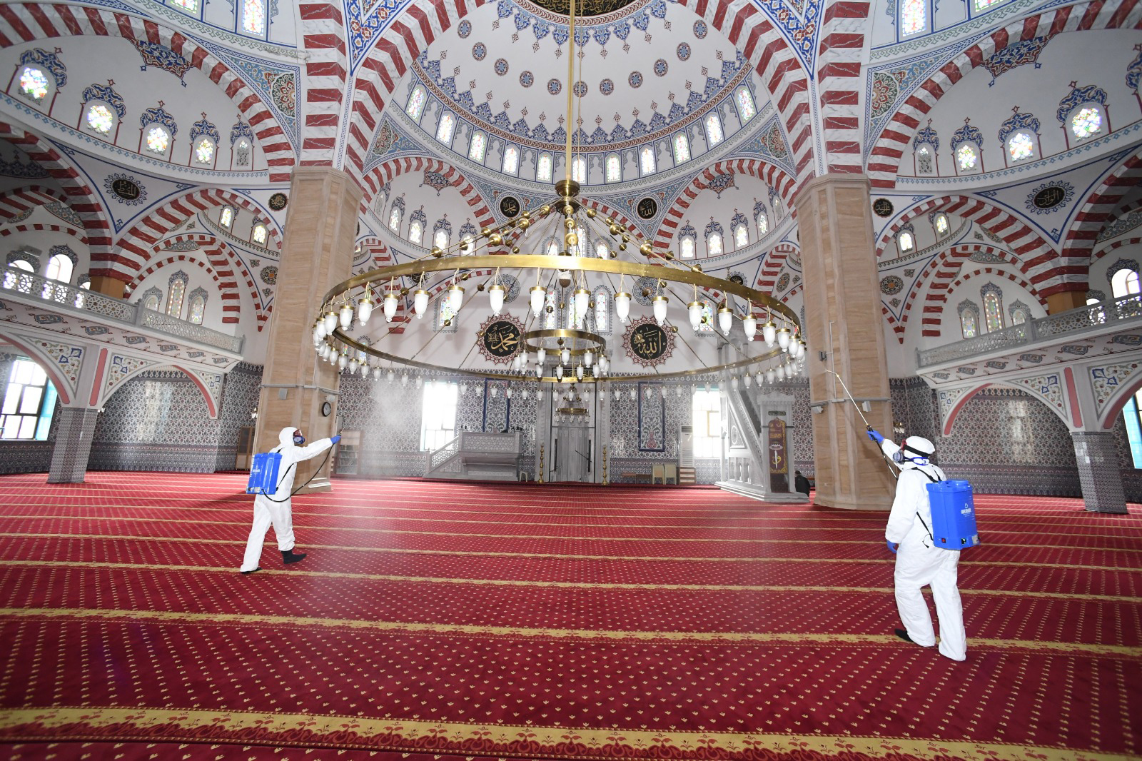 Konya Büyükşehir'den Camilere Hijyen Desteği