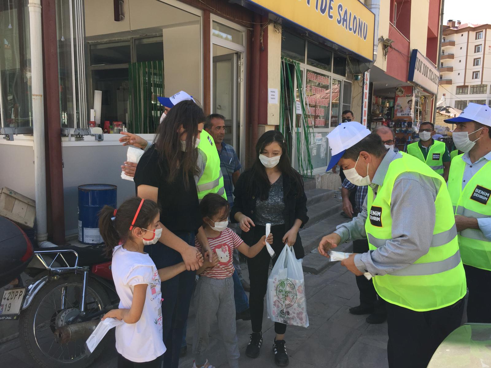 Konya'nın 31 İlçesinde 4 Bin Kişilik Ekiple Maske, Mesafe ve Hijyen Seferberliği