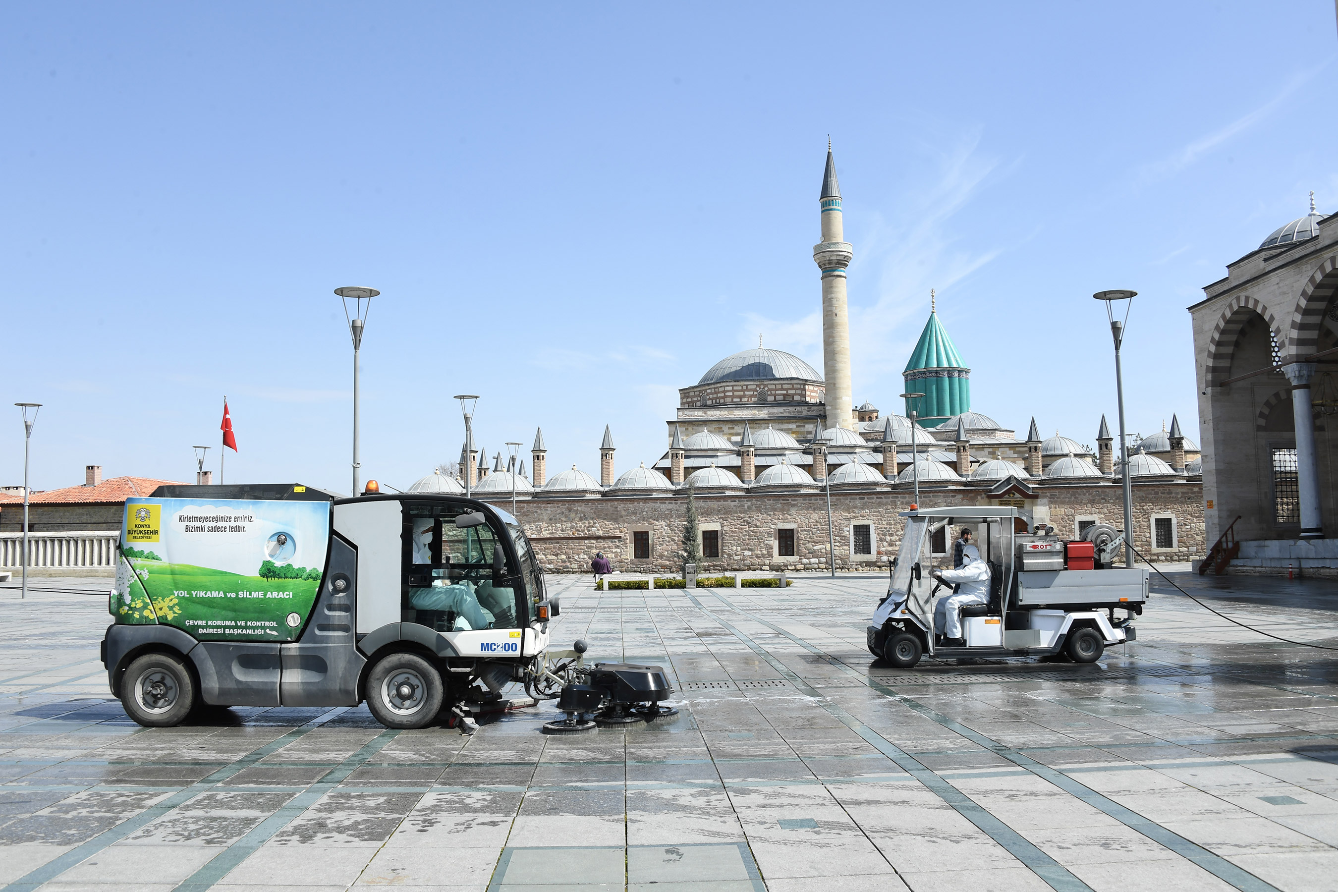 Dezenfeksiyon Çalışmaları Artarak Devam Ediyor