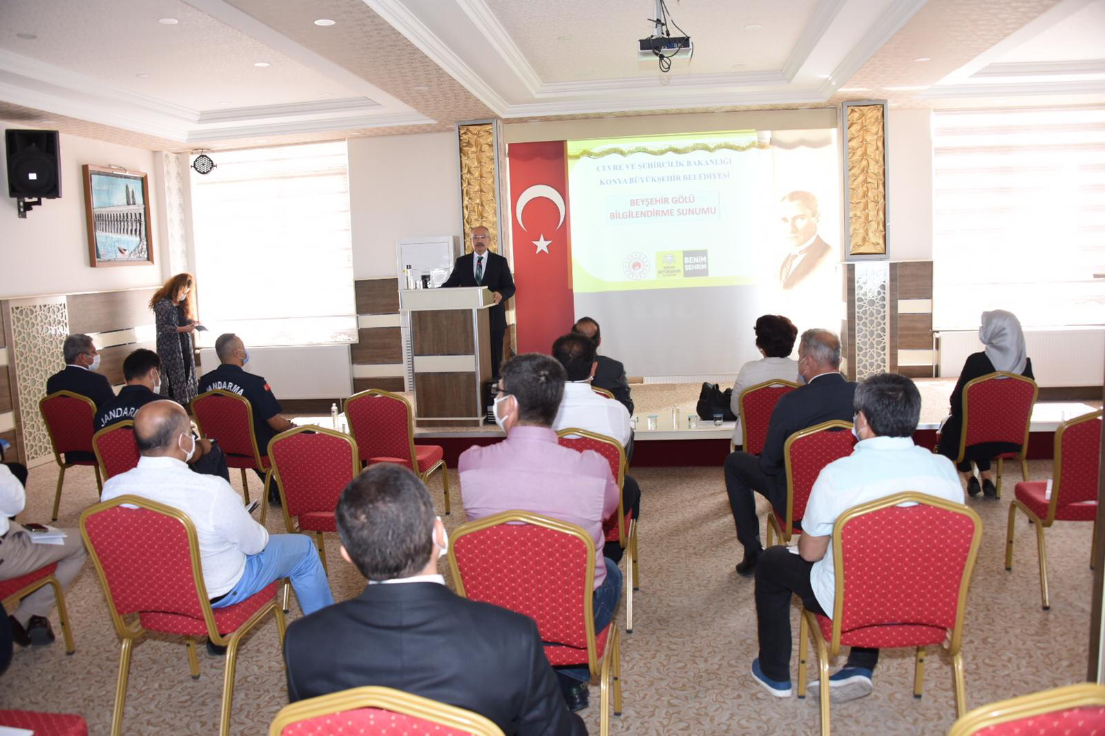 Beyşehir Gölü'nün Temizlenmesi Çalışmaları Masaya Yatırıldı