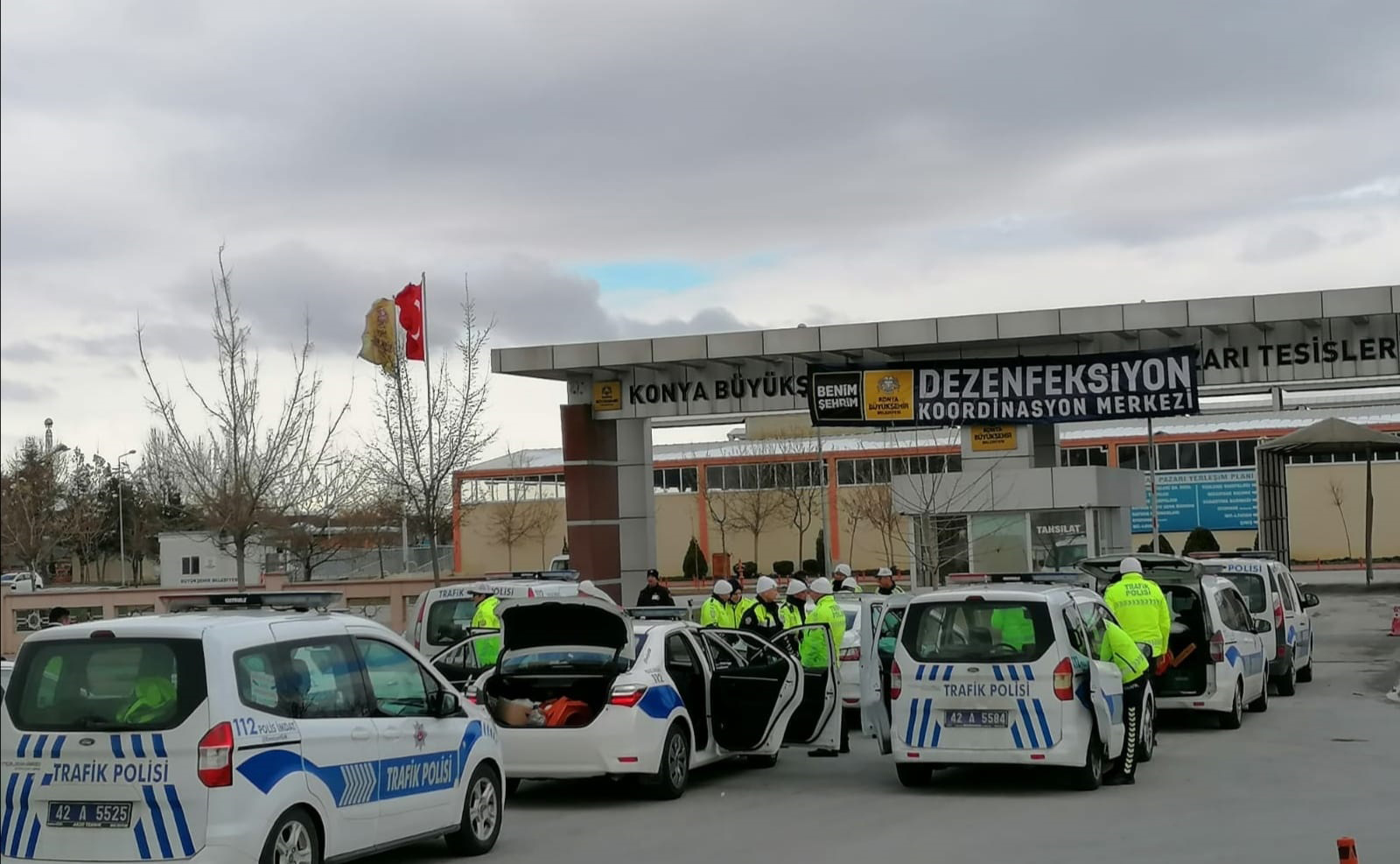 Büyükşehir Koronavirüsle Mücadeleyi Etkin Şekilde Sürdürüyor 