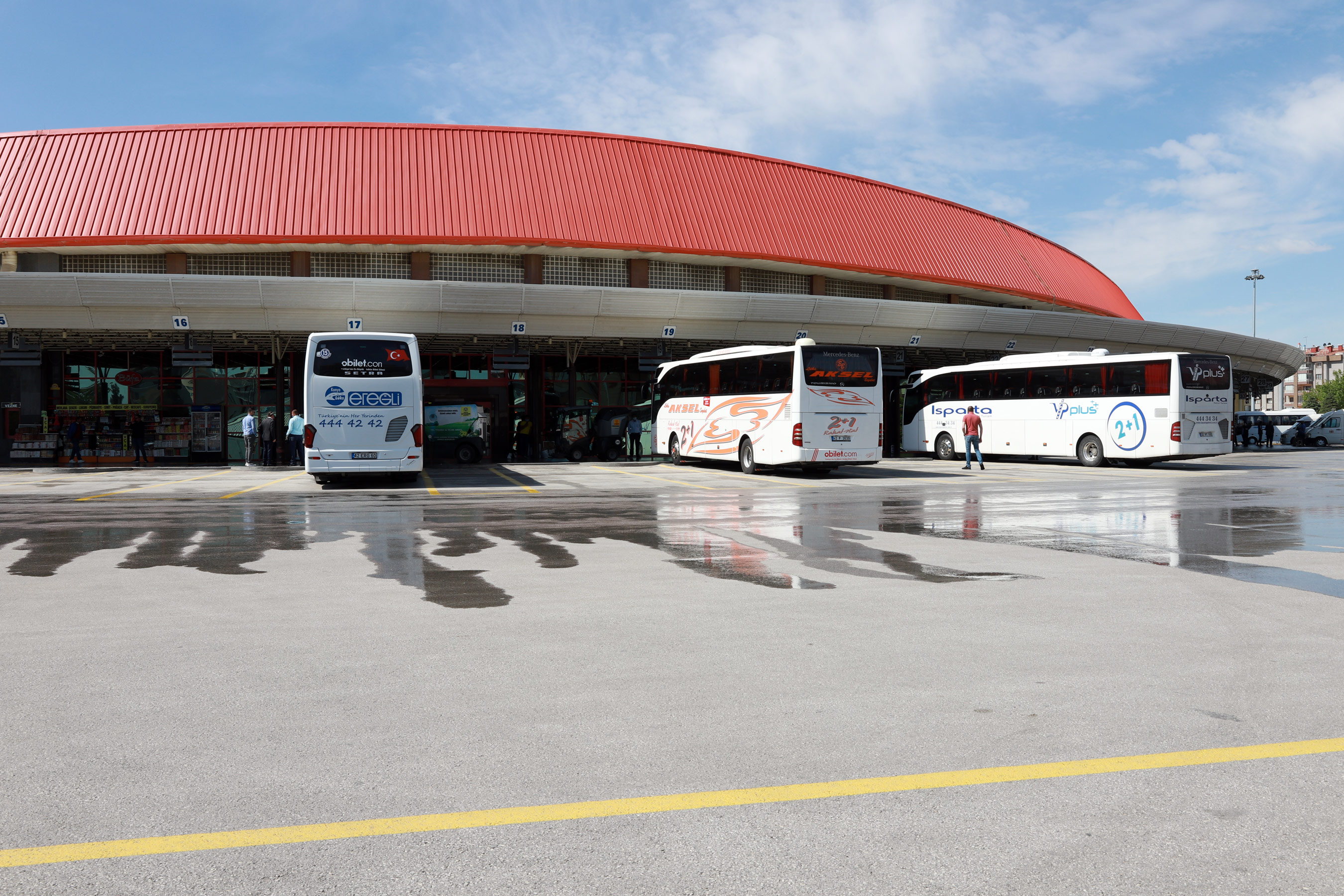 Konya'daki Otogarlar Yeni Normale Uygun Hizmete Başladı