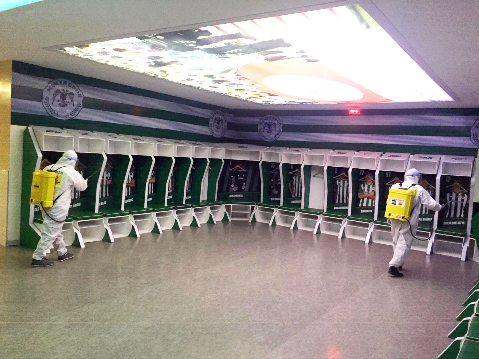 Sivasspor Maçı Öncesi Stadyumun Dezenfeksiyonu Yapıldı