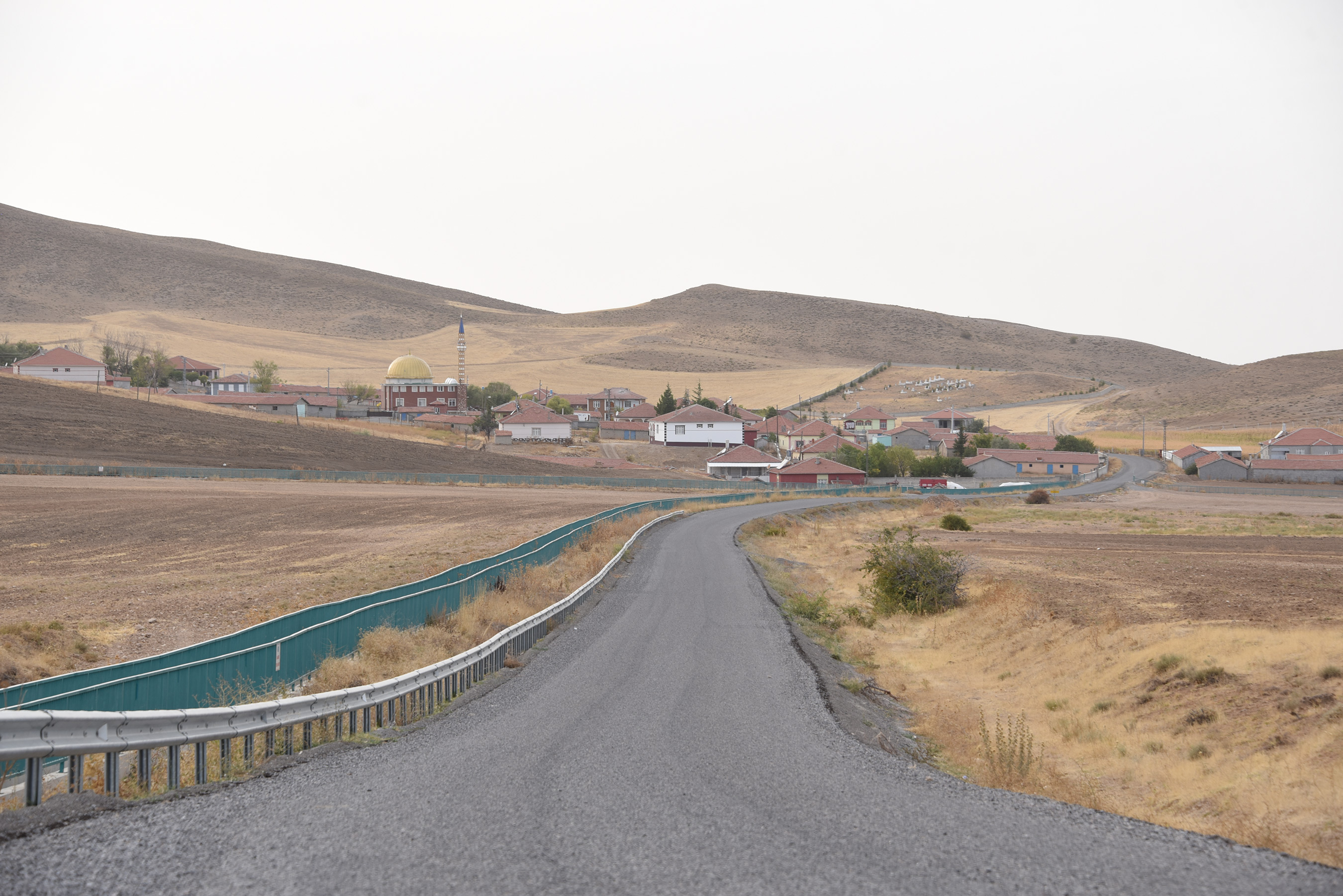 Cihanbeyli'ye 211 Kilometre Mahalle Yolu Kazandırıldı