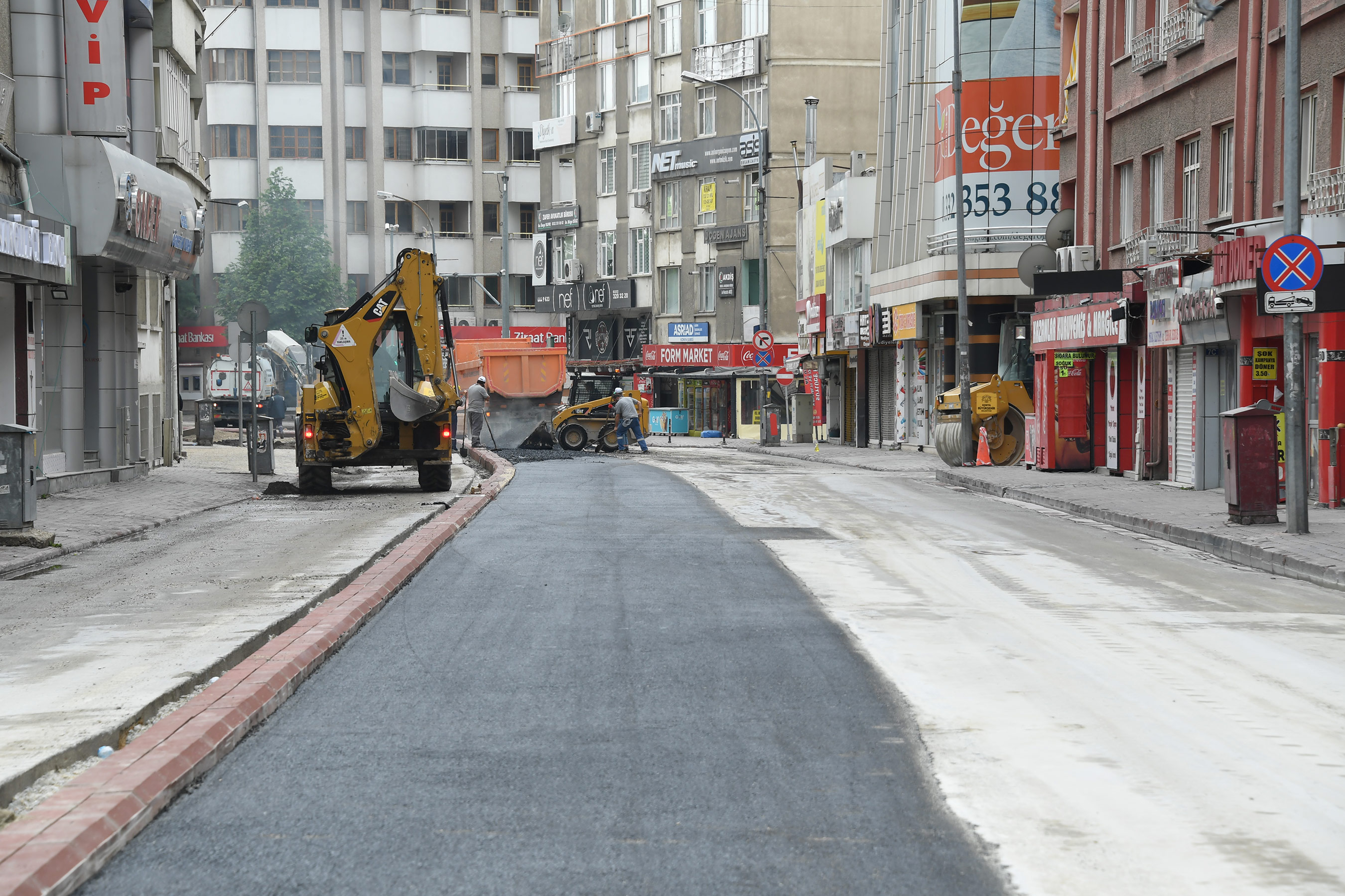 Konyalılar Evdeyken Yoğun Kavşaklarda Düzenleme Yapıyoruz 